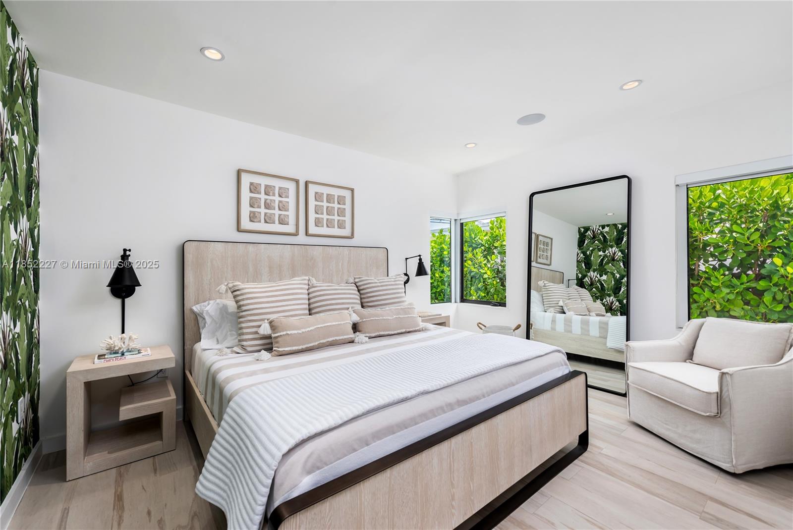 8834 Abbott Ave Surfside, FL 33154