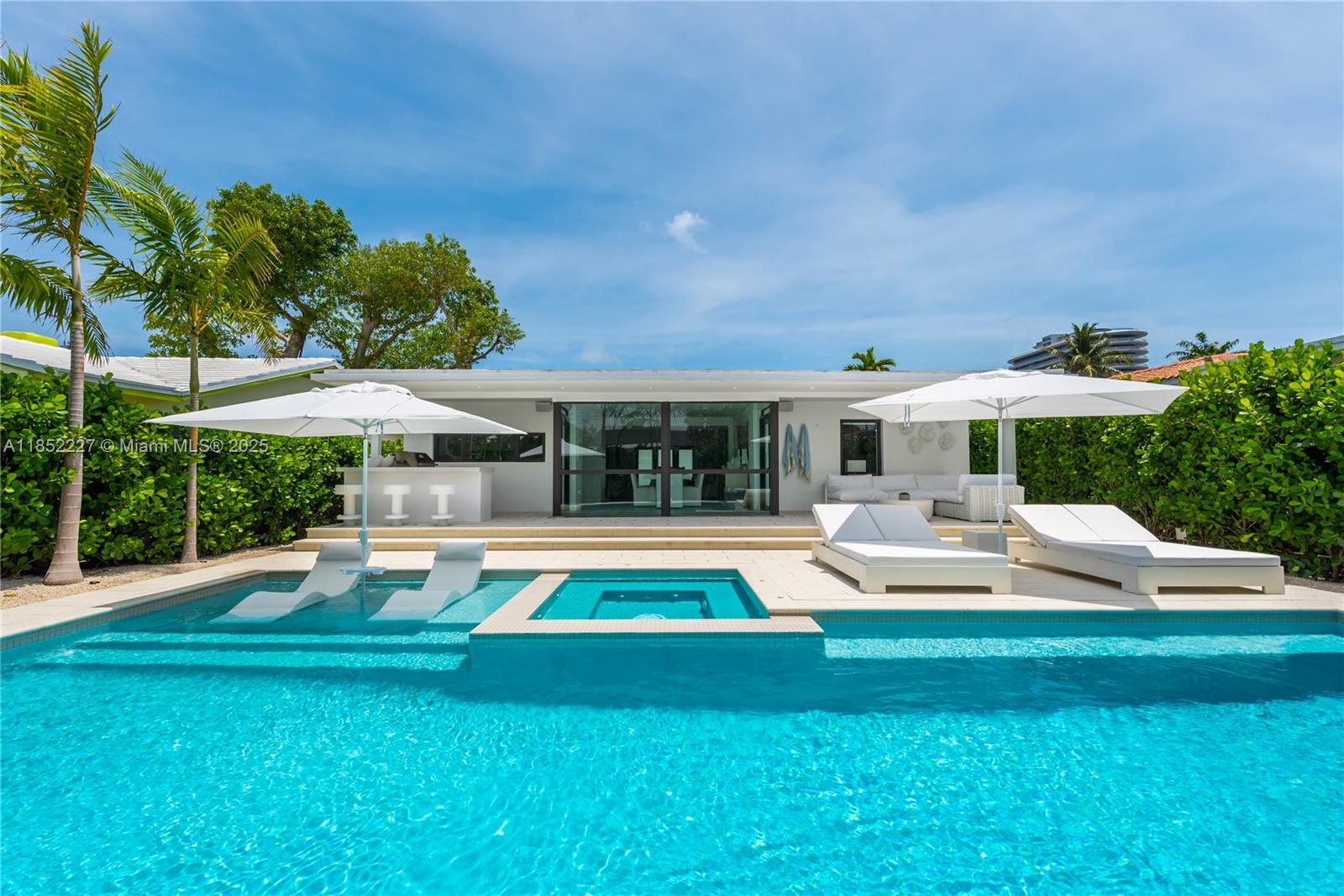 8834 Abbott Ave Surfside, FL 33154