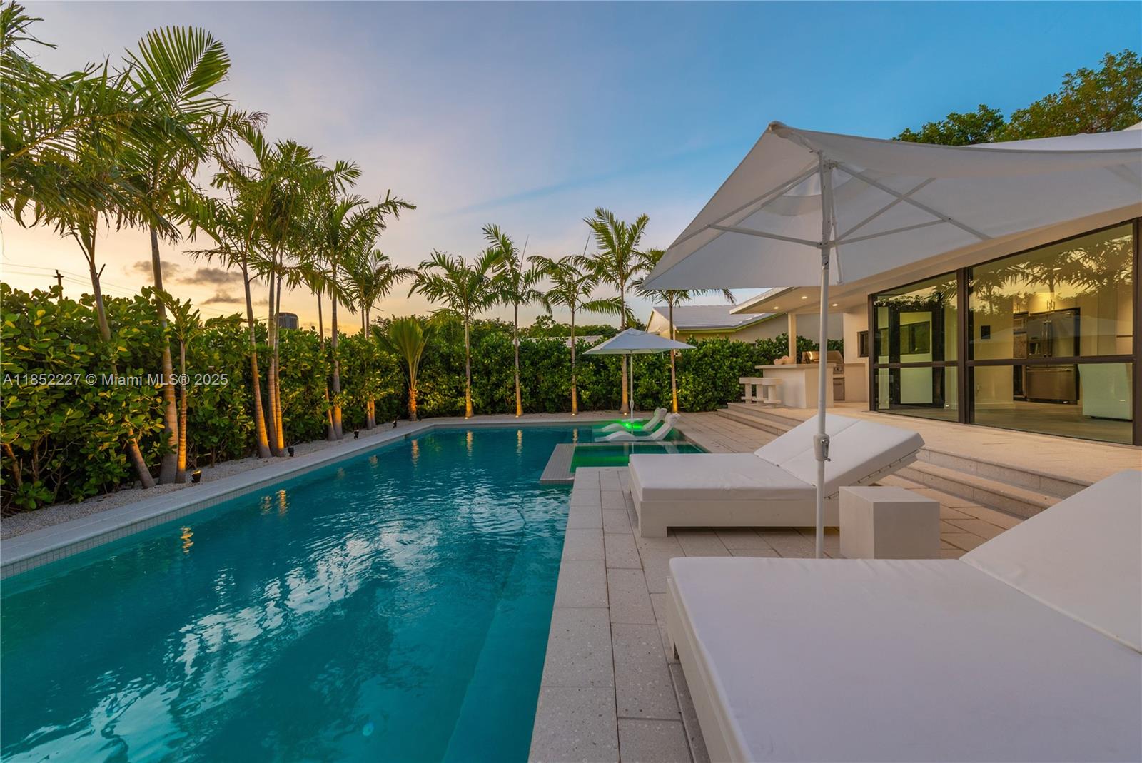 8834 Abbott Ave Surfside, FL 33154