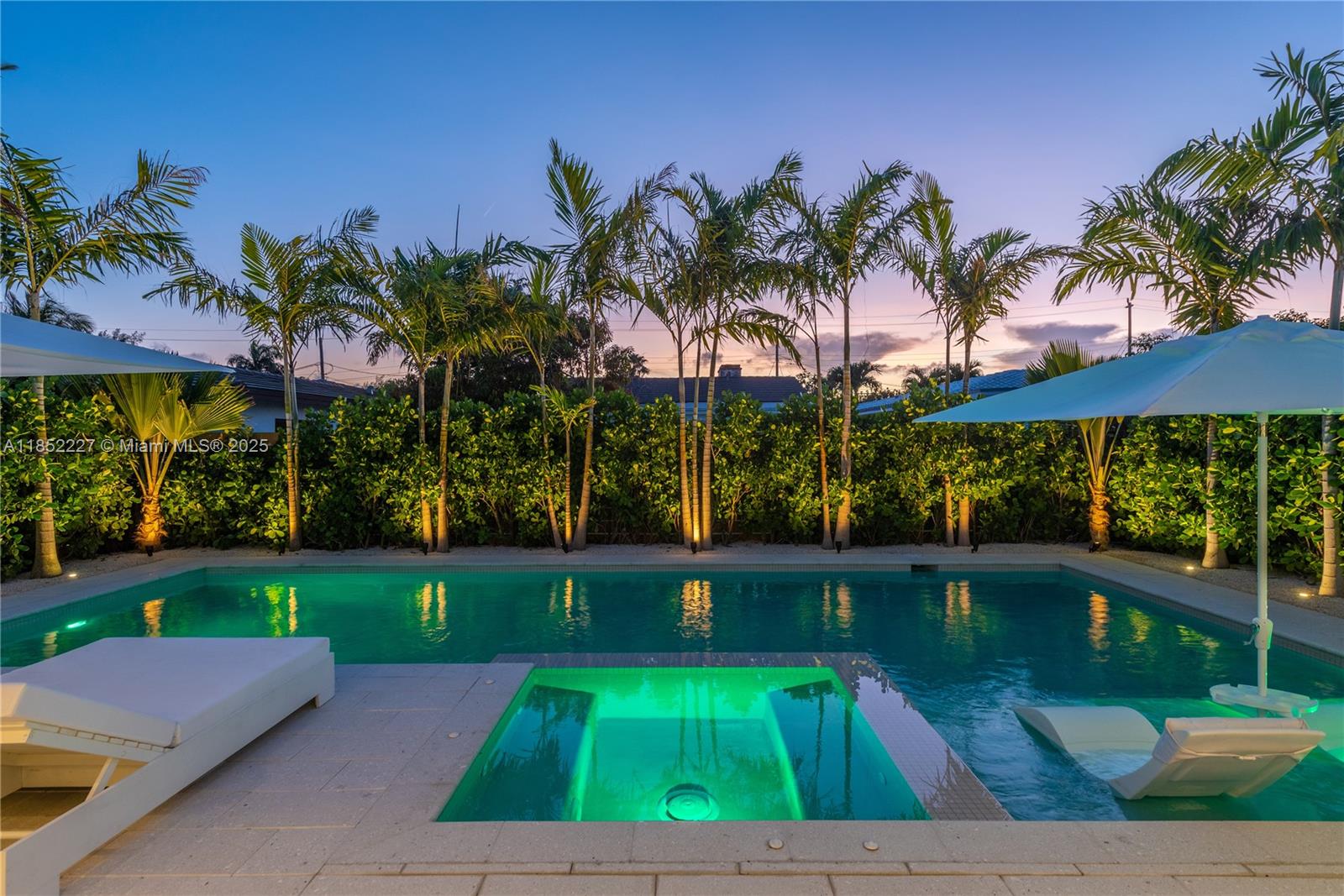 8834 Abbott Ave Surfside, FL 33154