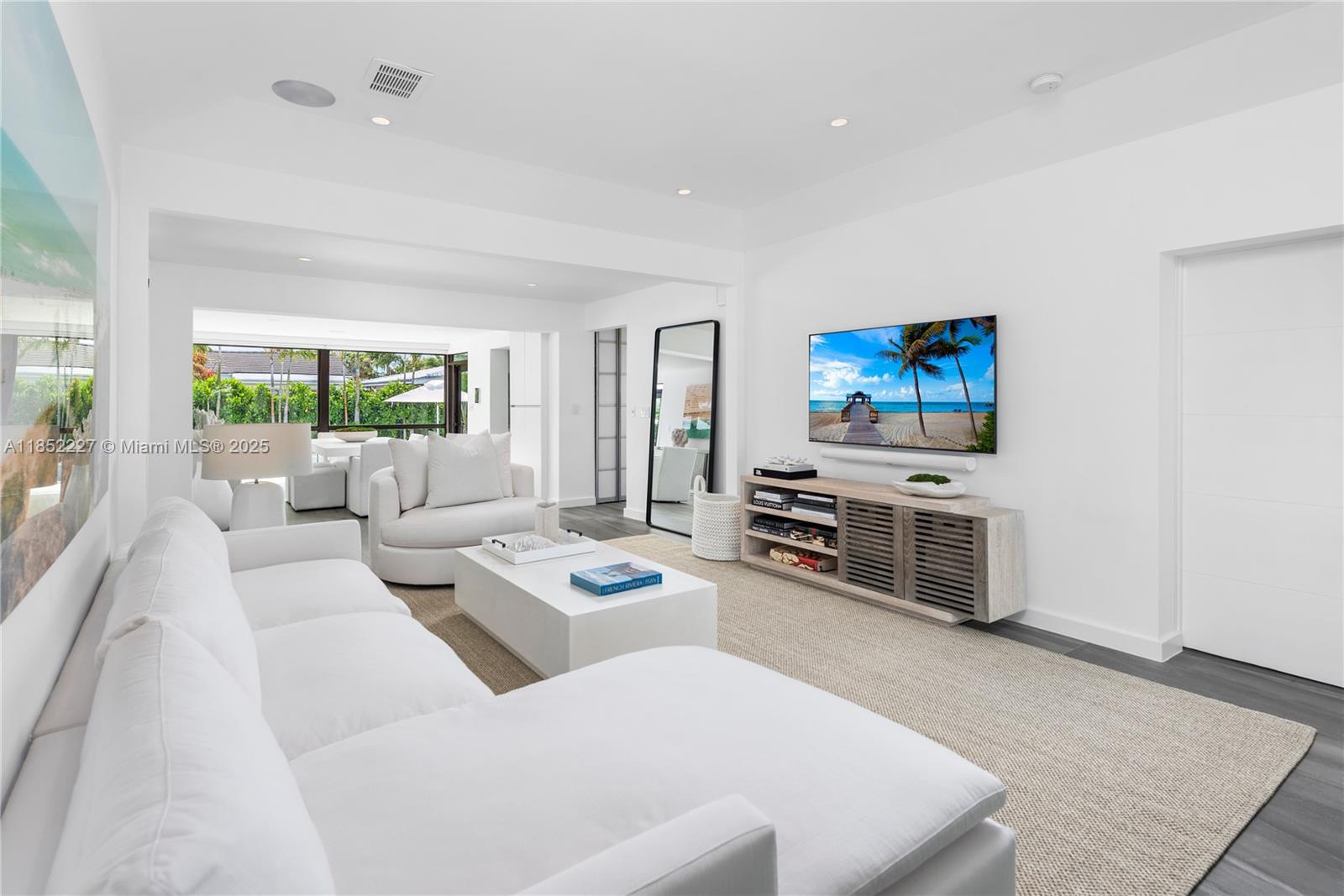 8834 Abbott Ave Surfside, FL 33154