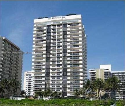 5757 Collins Ave #1605