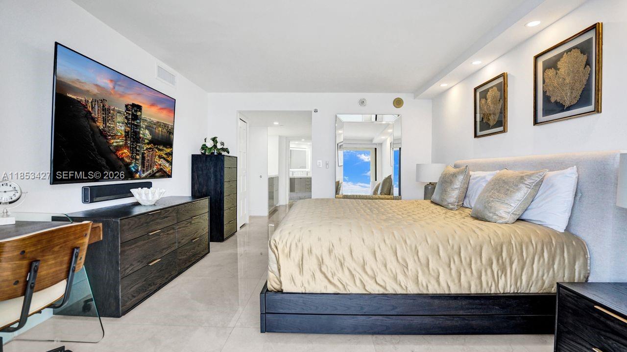 image Lexcellence Condo11