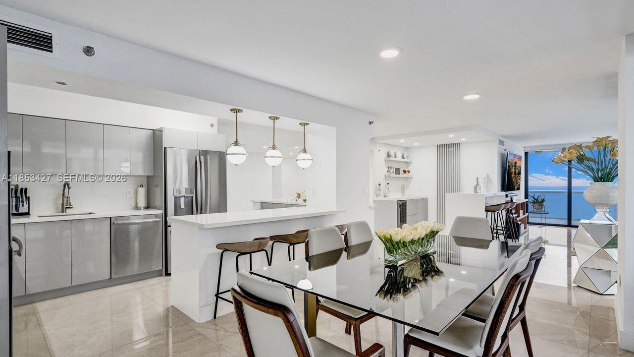 image Lexcellence Condo7