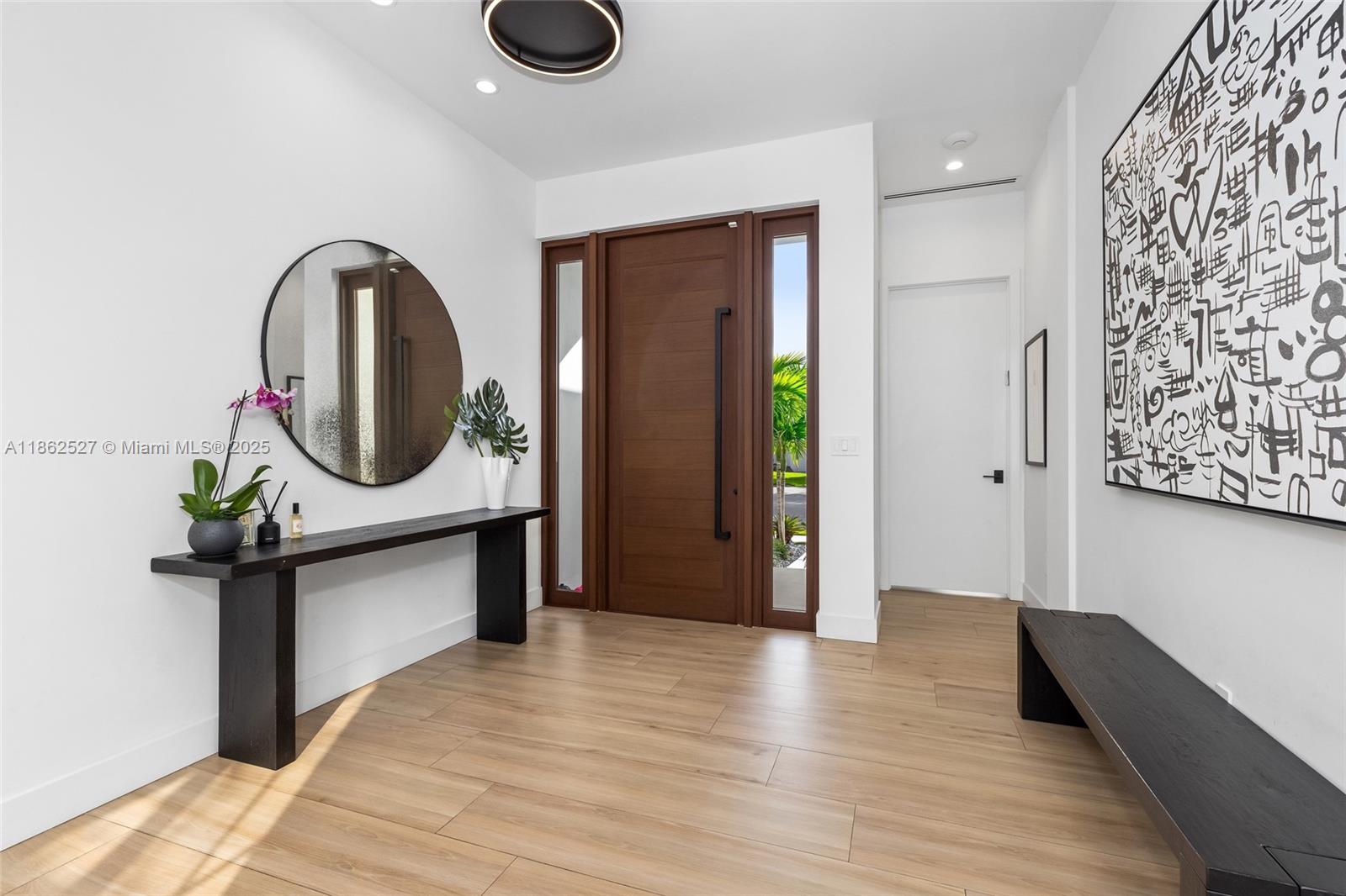 895 NE 76th St #895 Miami, FL 33138