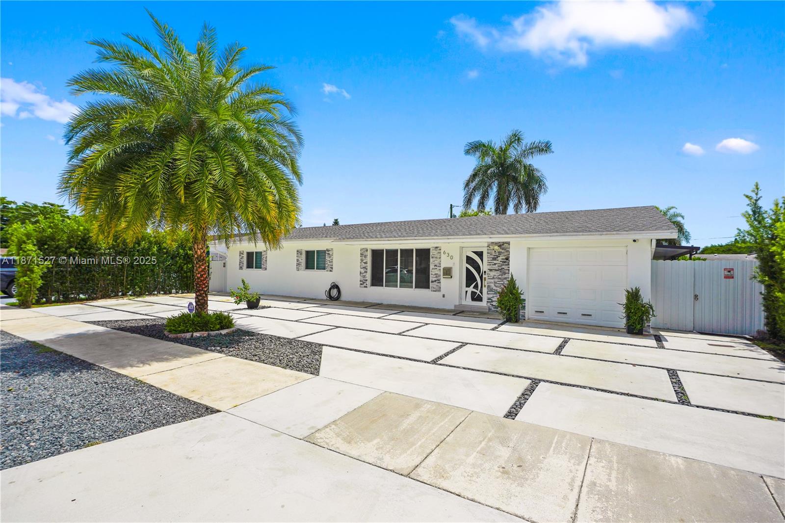 630 NW 16th St