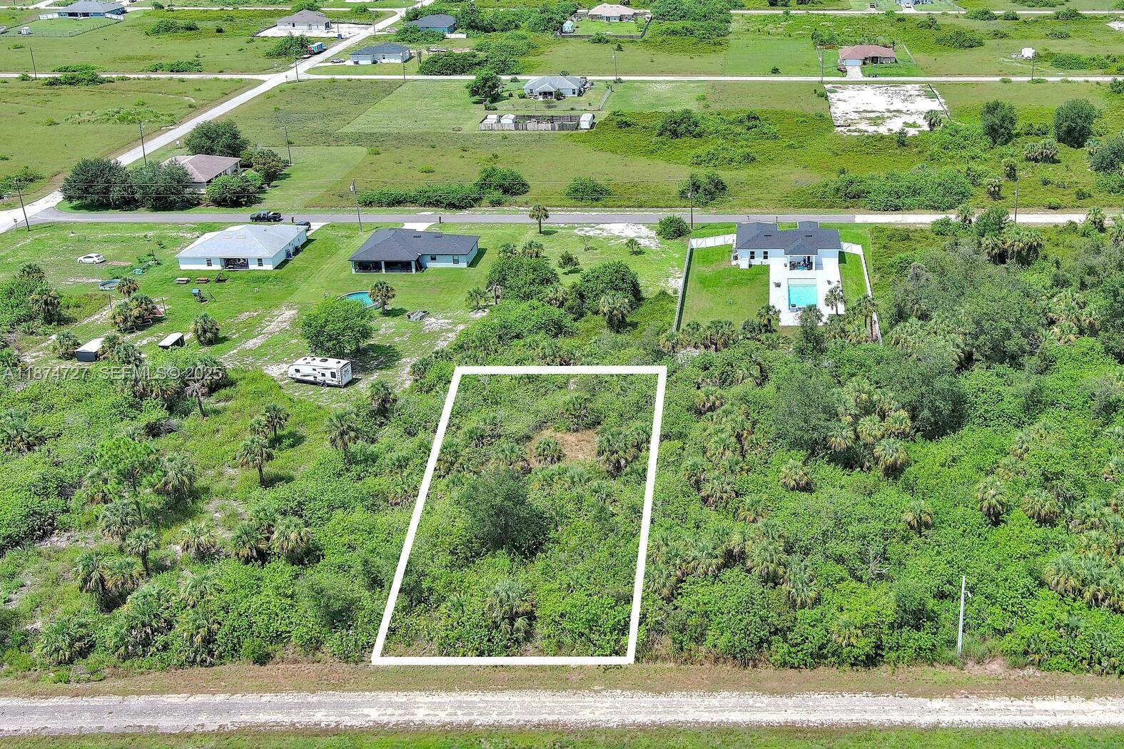 1507 Hines Ave, lehigh acres, FL 33972