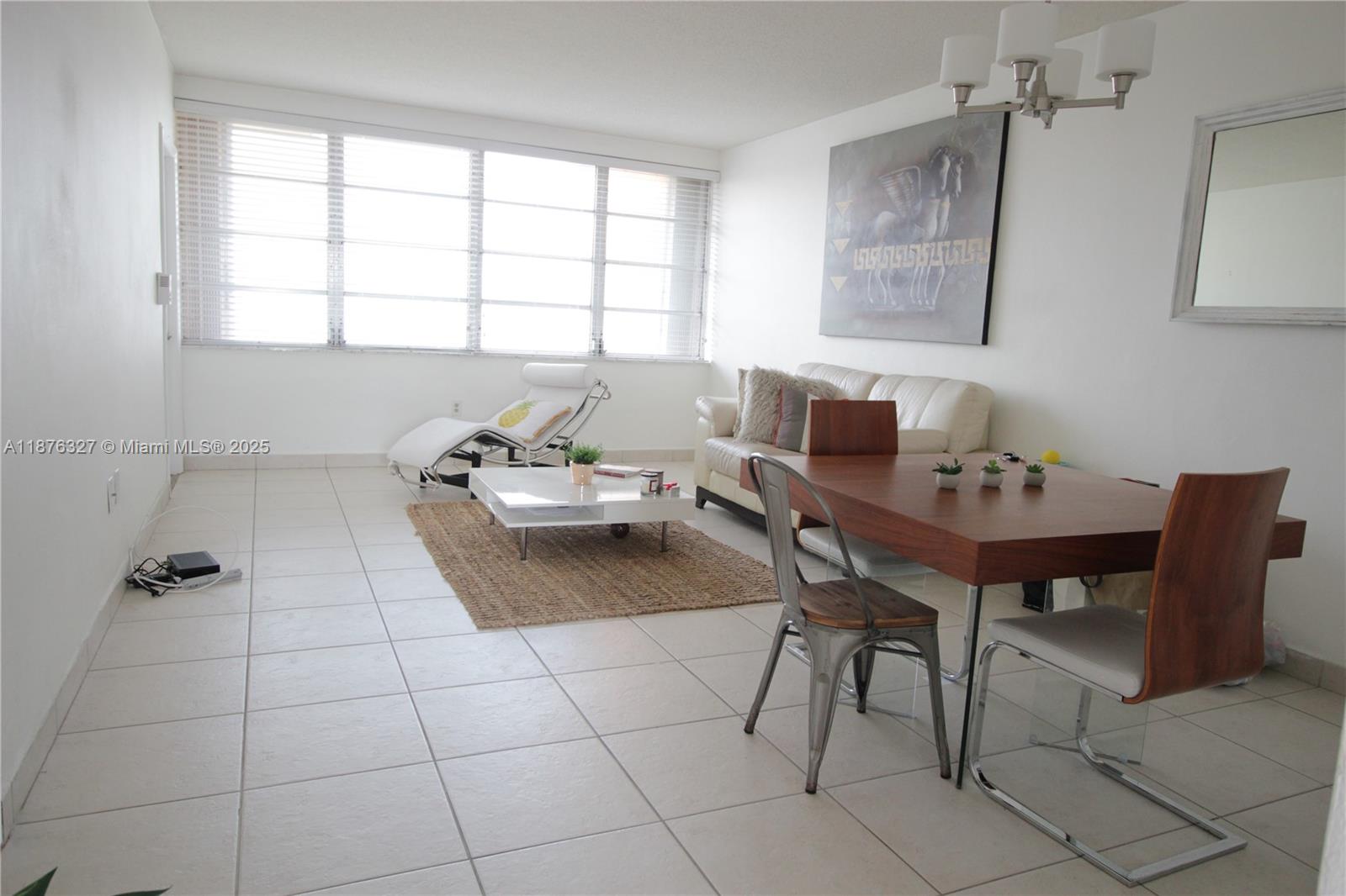 1591 NE Miami Gdns Dr #302