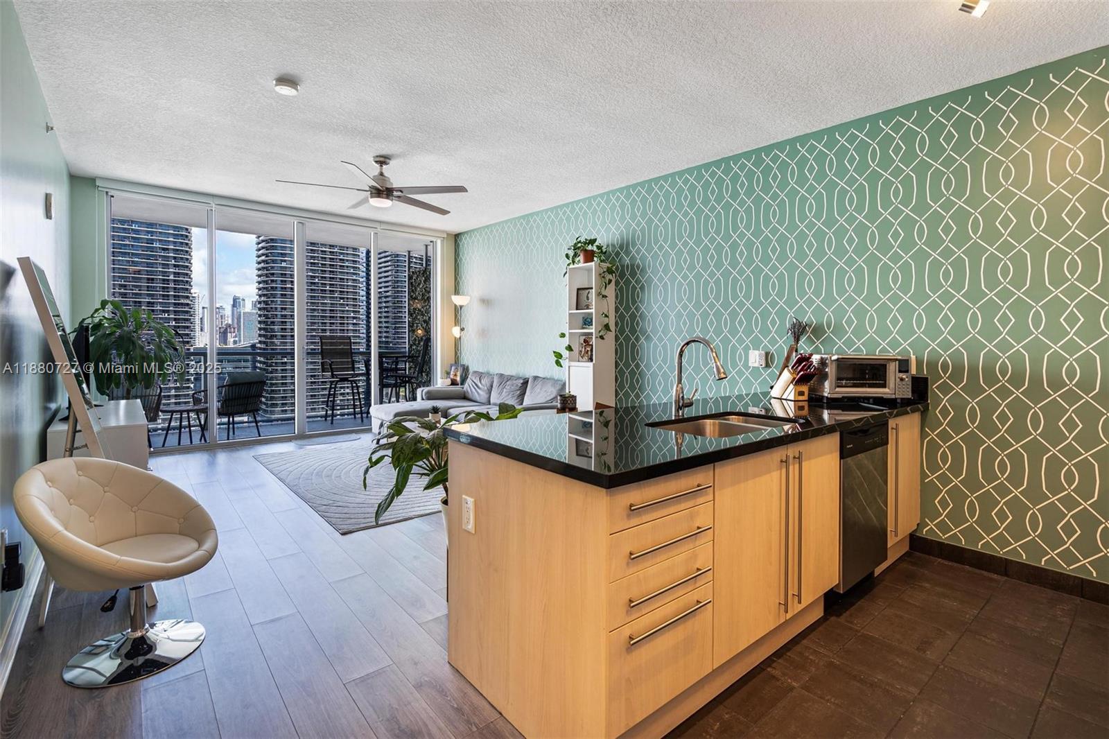 1111 SW 1st Ave #2721-N