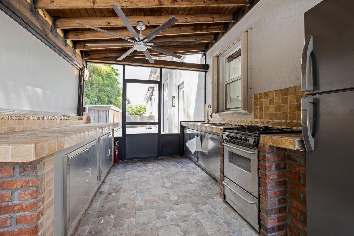 5740 SW 59th Pl South Miami, FL 33143