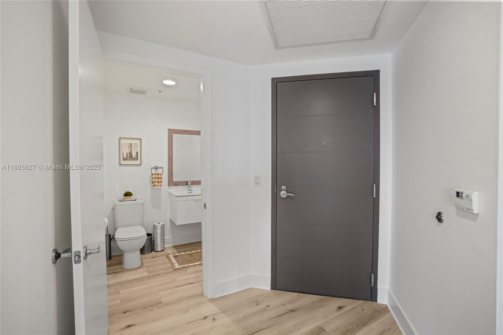 17111 Biscayne Blvd #401 North Miami Beach, FL 33160