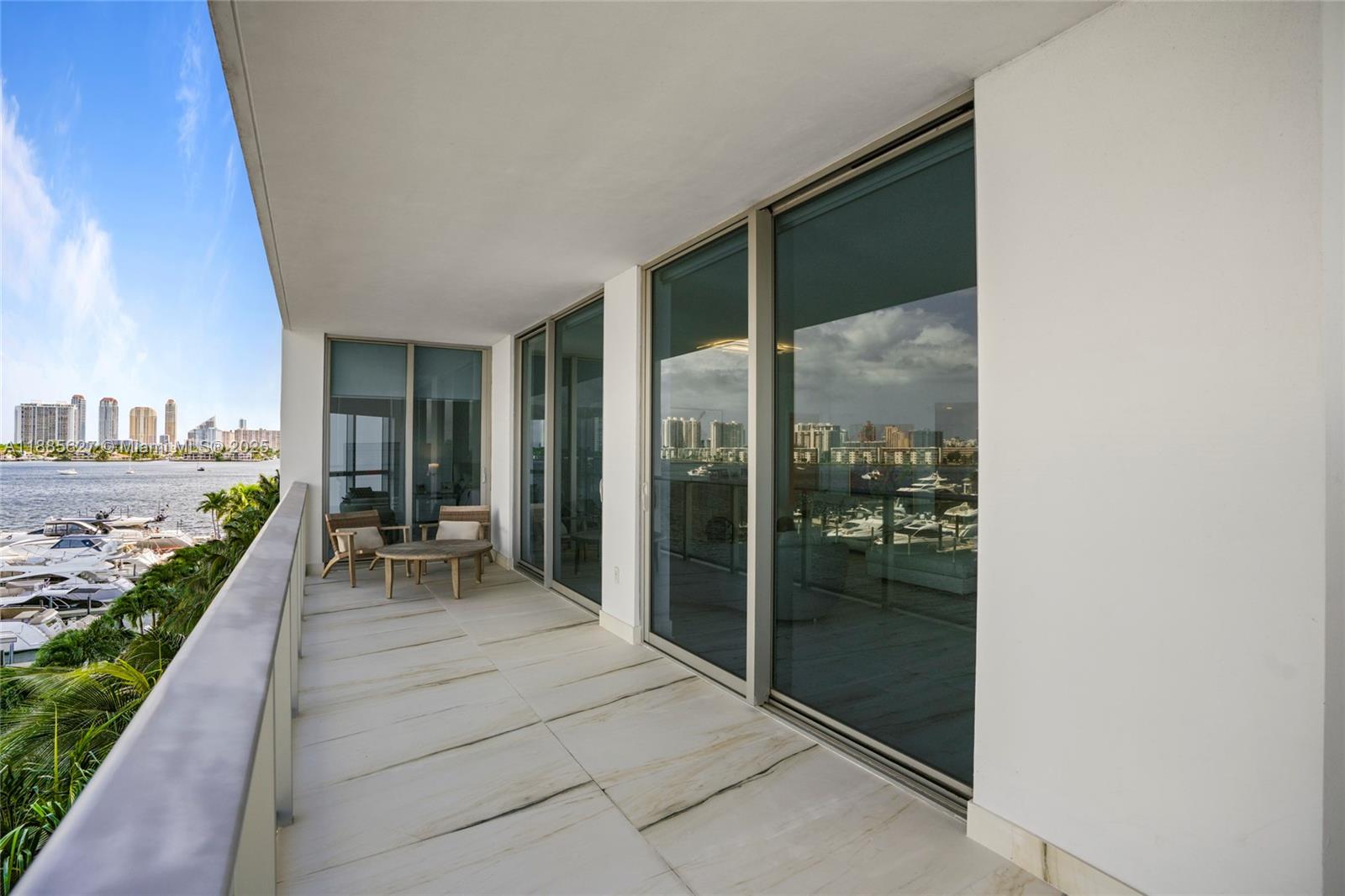 17111 Biscayne Blvd #401 North Miami Beach, FL 33160