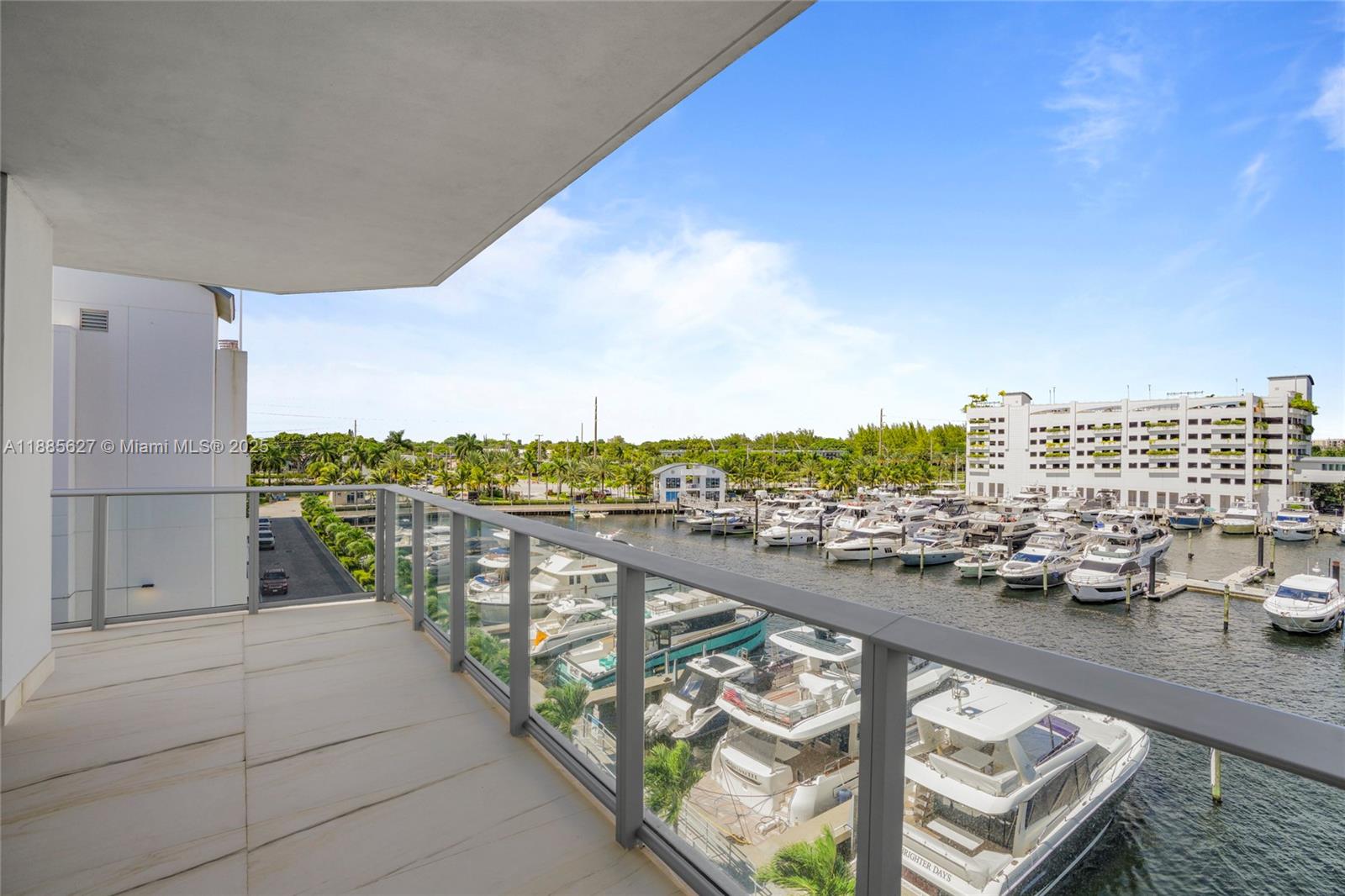 17111 Biscayne Blvd #401 North Miami Beach, FL 33160