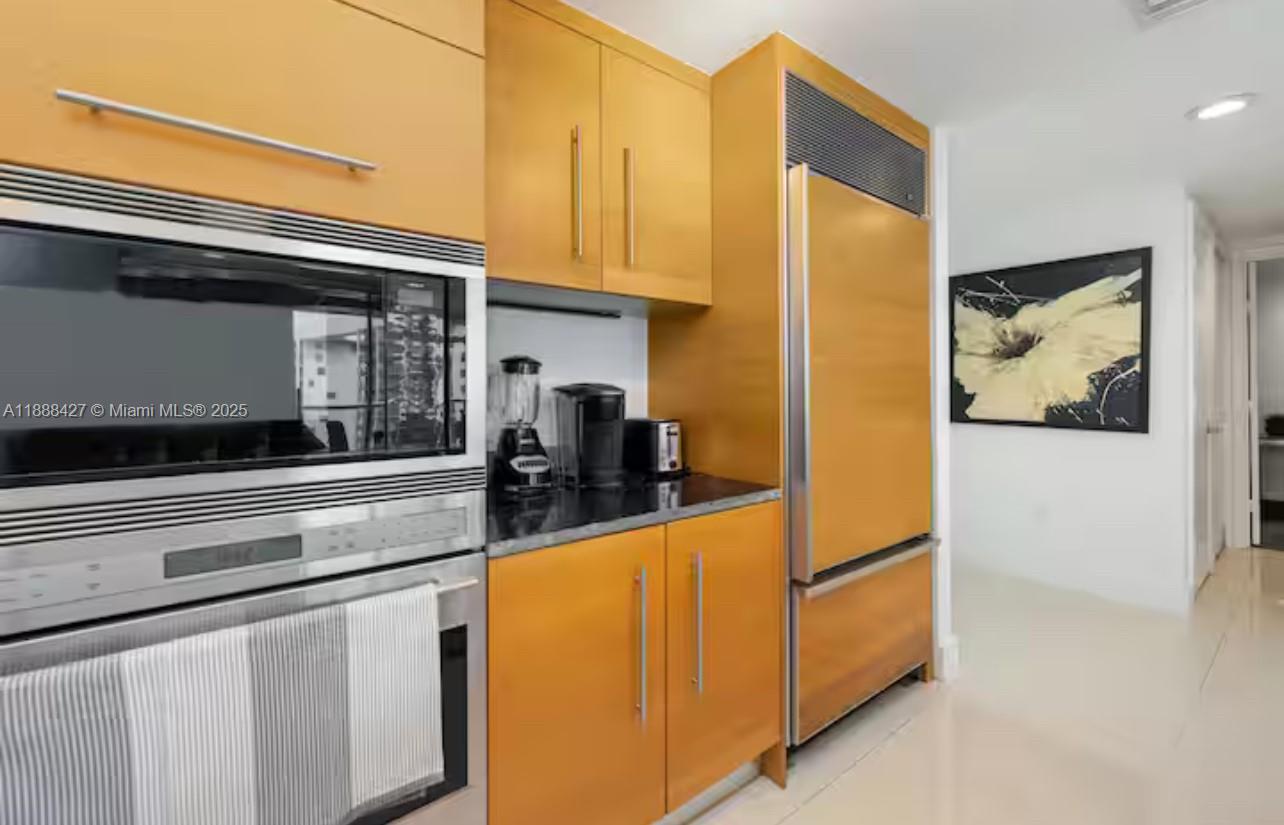 image Icon Brickell22