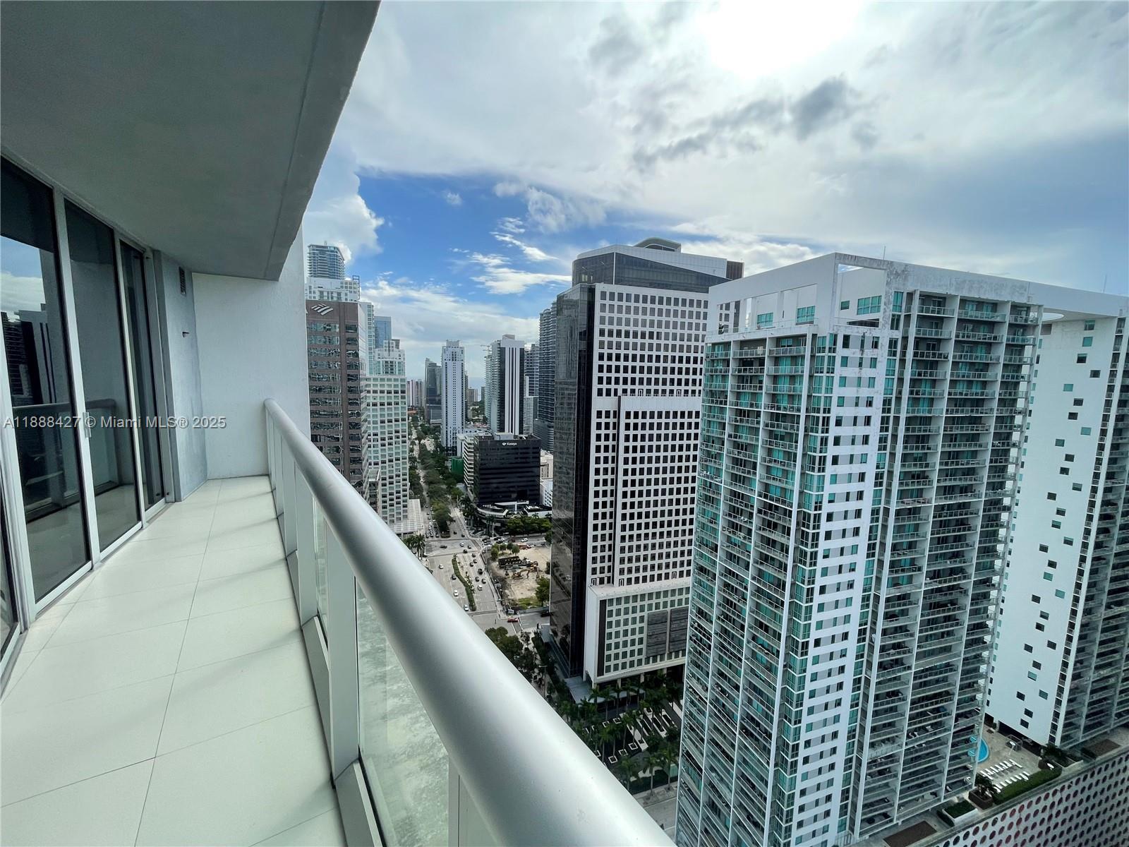 image Icon Brickell29
