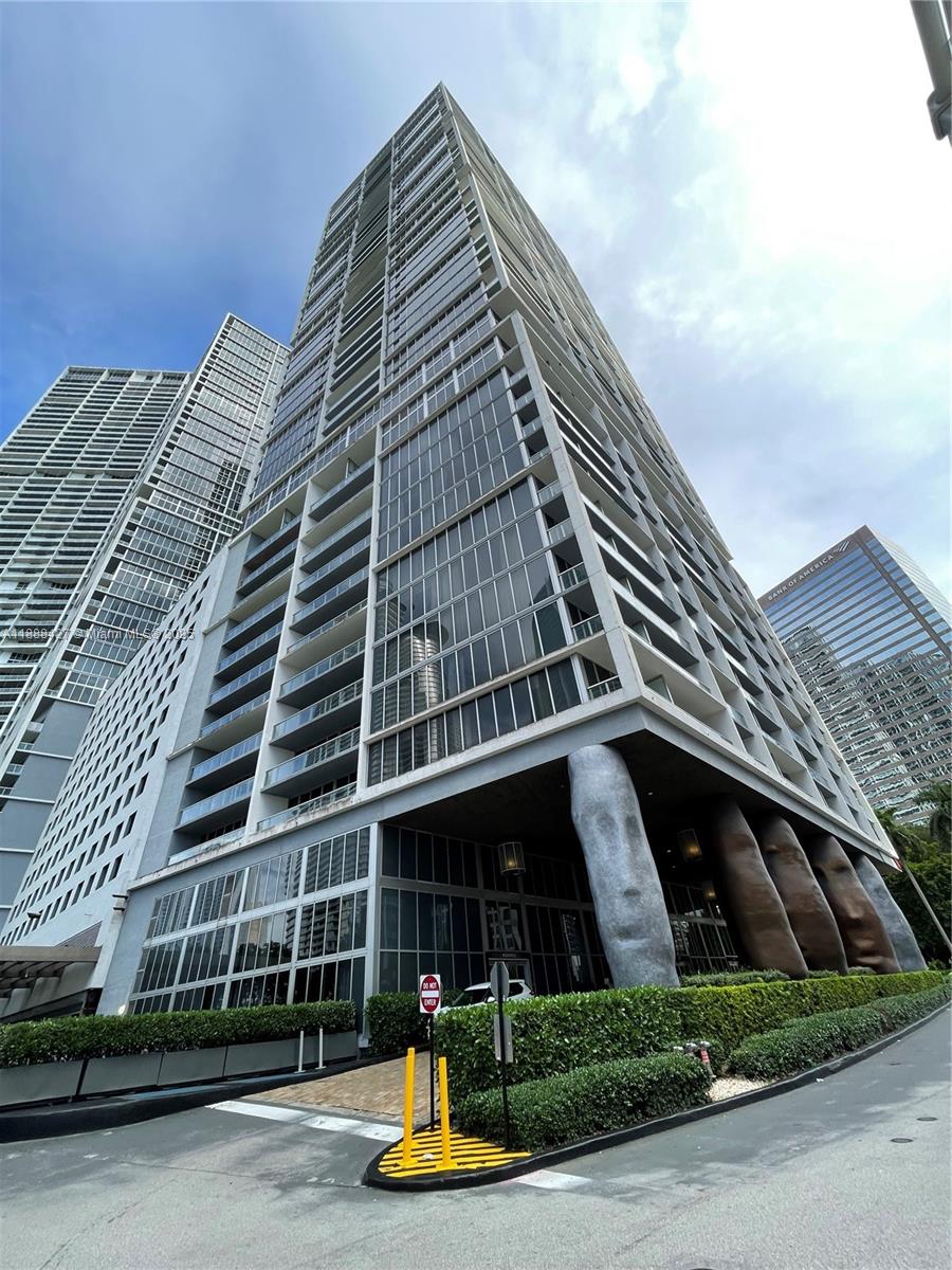image Icon Brickell37