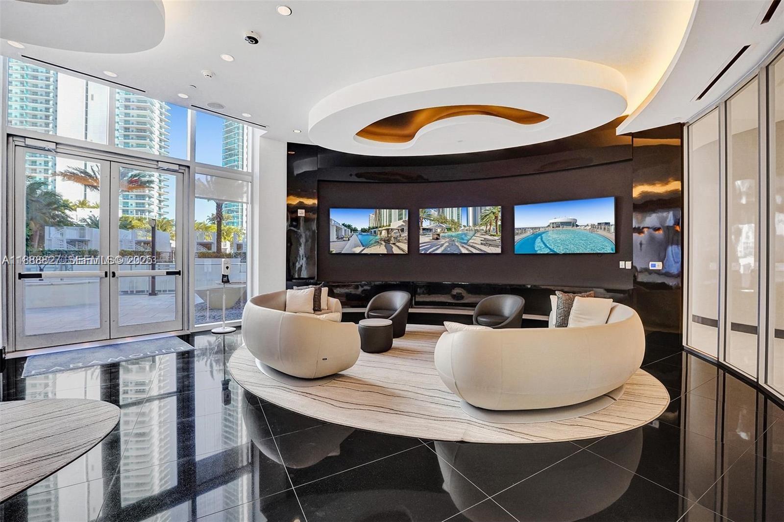 851 NE 1st Ave #3601 Miami, FL 33132