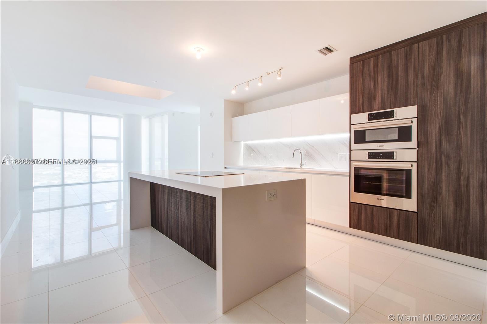 851 NE 1st Ave #3601 Miami, FL 33132