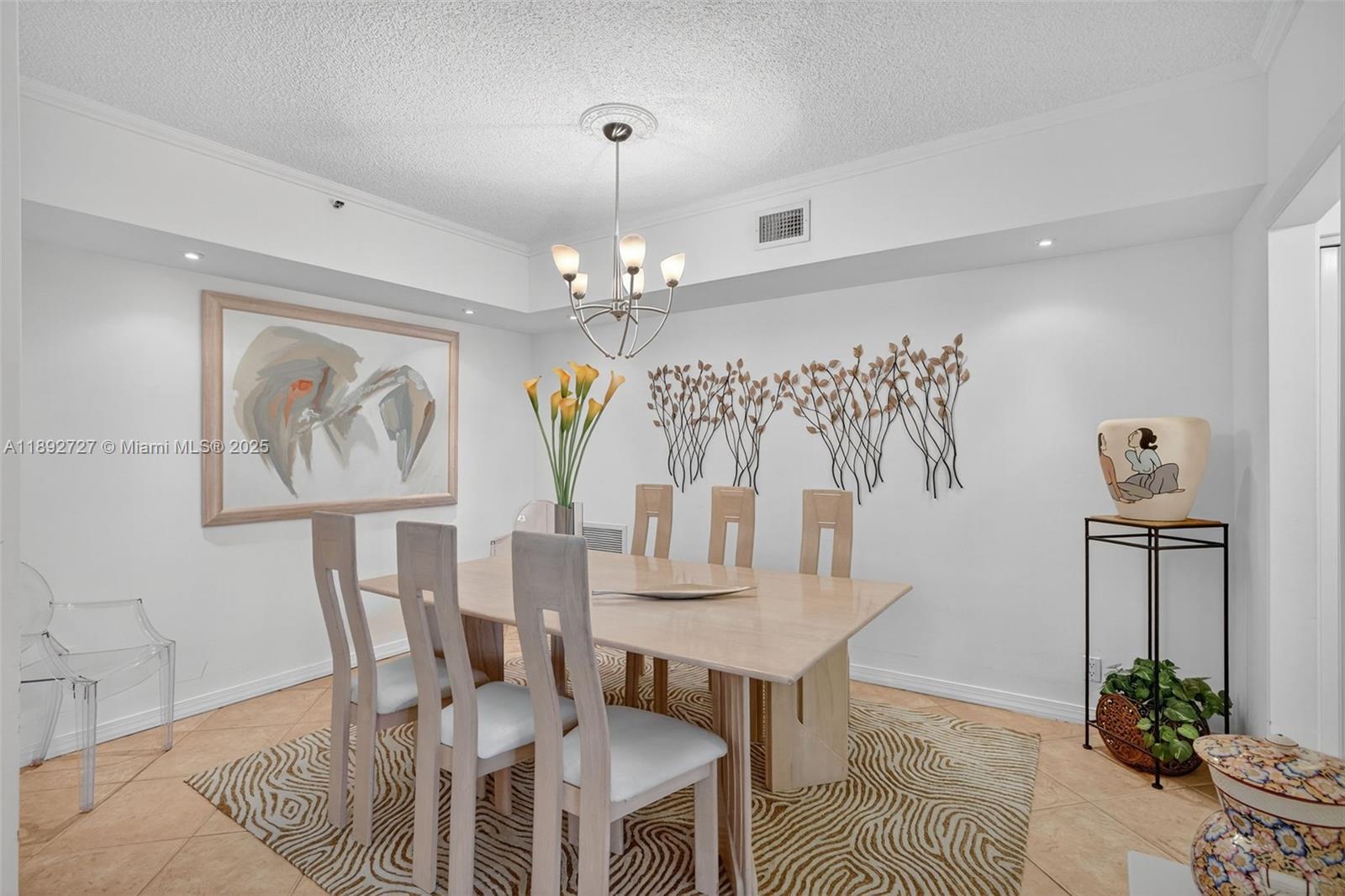 image Hamptons West16