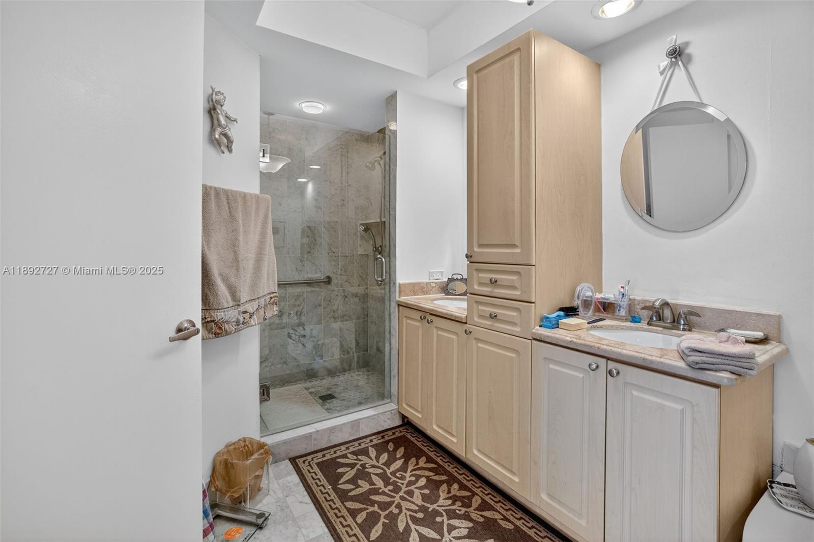 image Hamptons West31