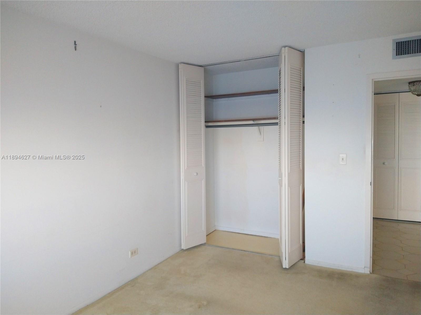 image Winston Towers17