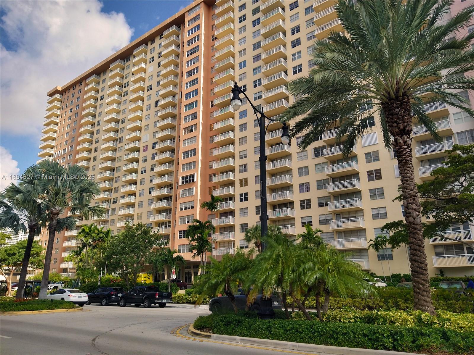 image Winston Towers3