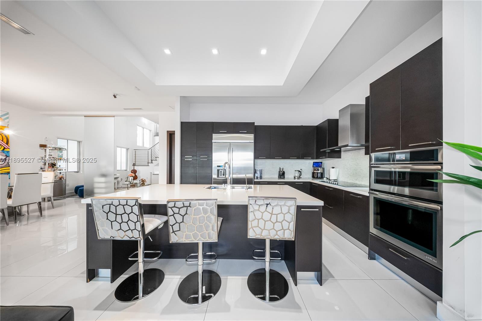 8255 NW 34th St Doral, FL 33122