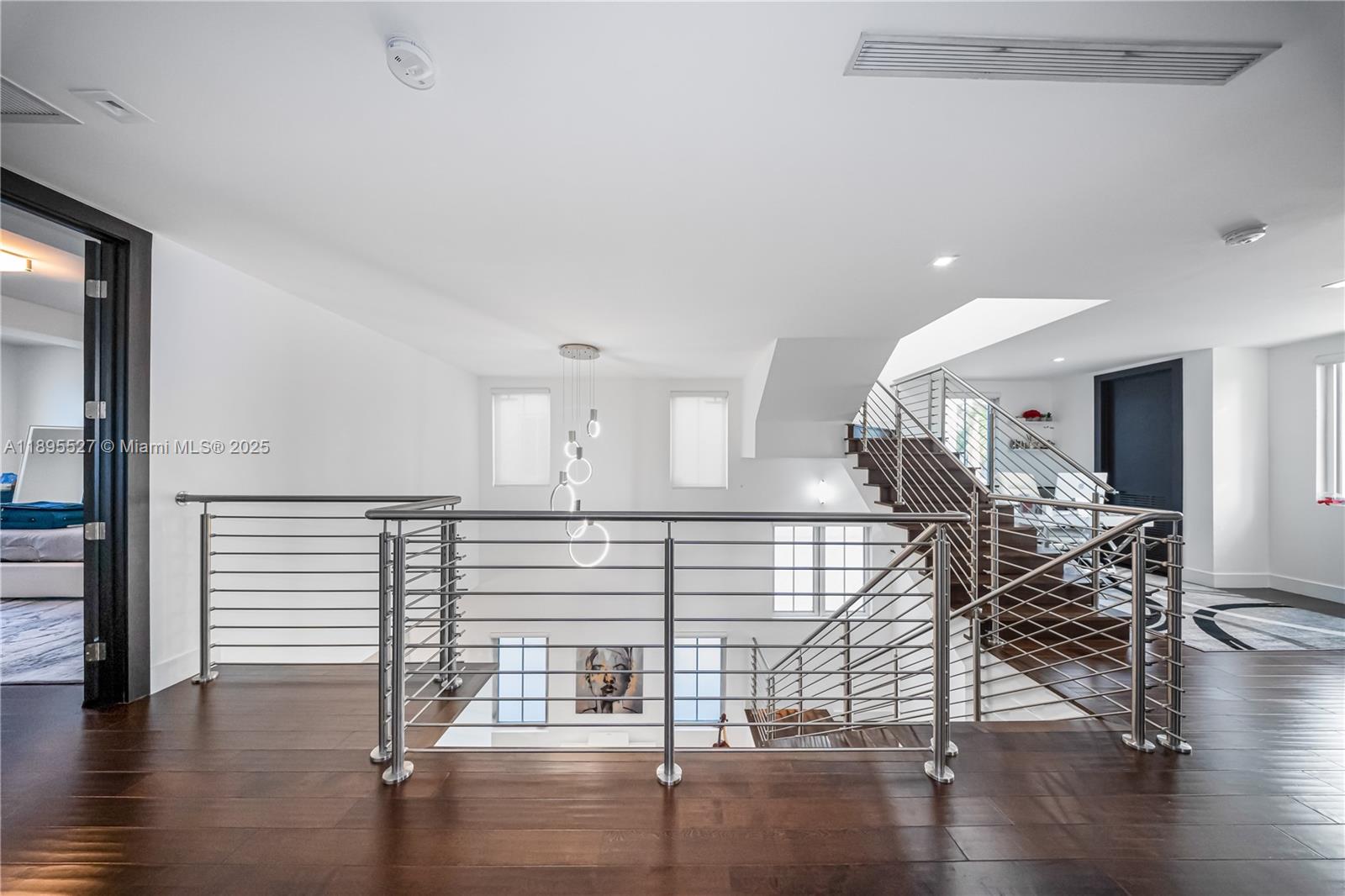 8255 NW 34th St Doral, FL 33122