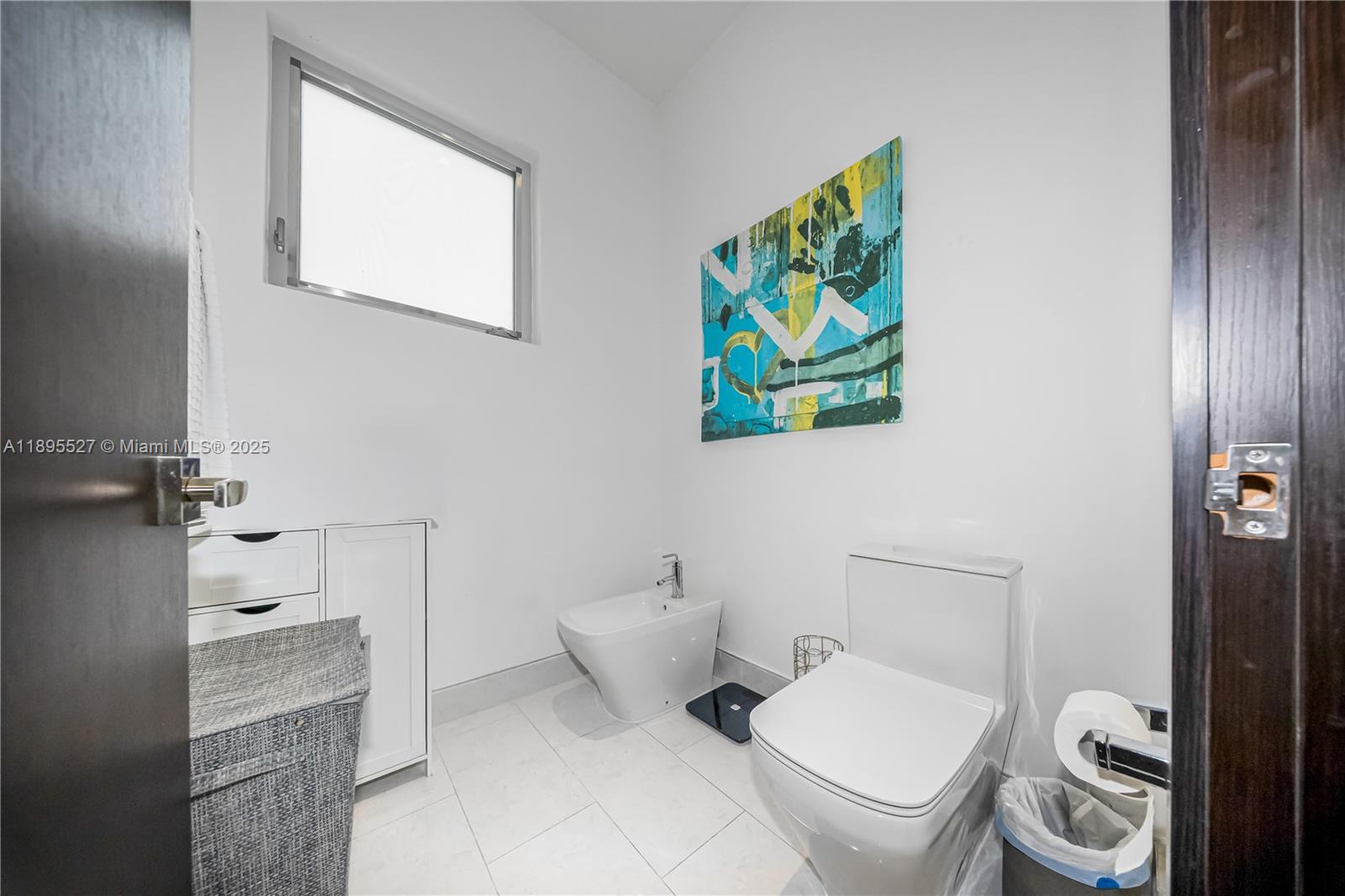 8255 NW 34th St Doral, FL 33122