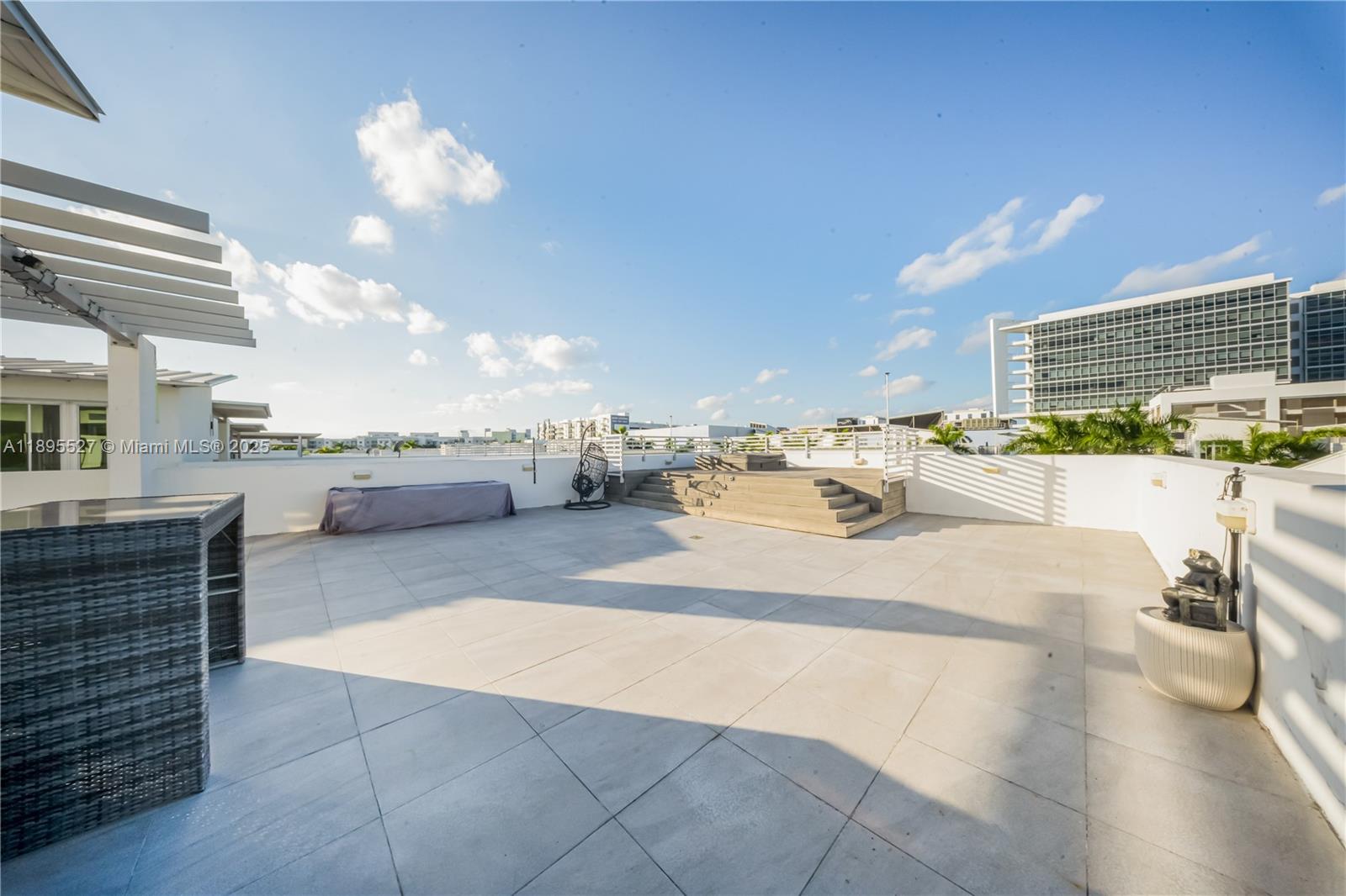 8255 NW 34th St Doral, FL 33122