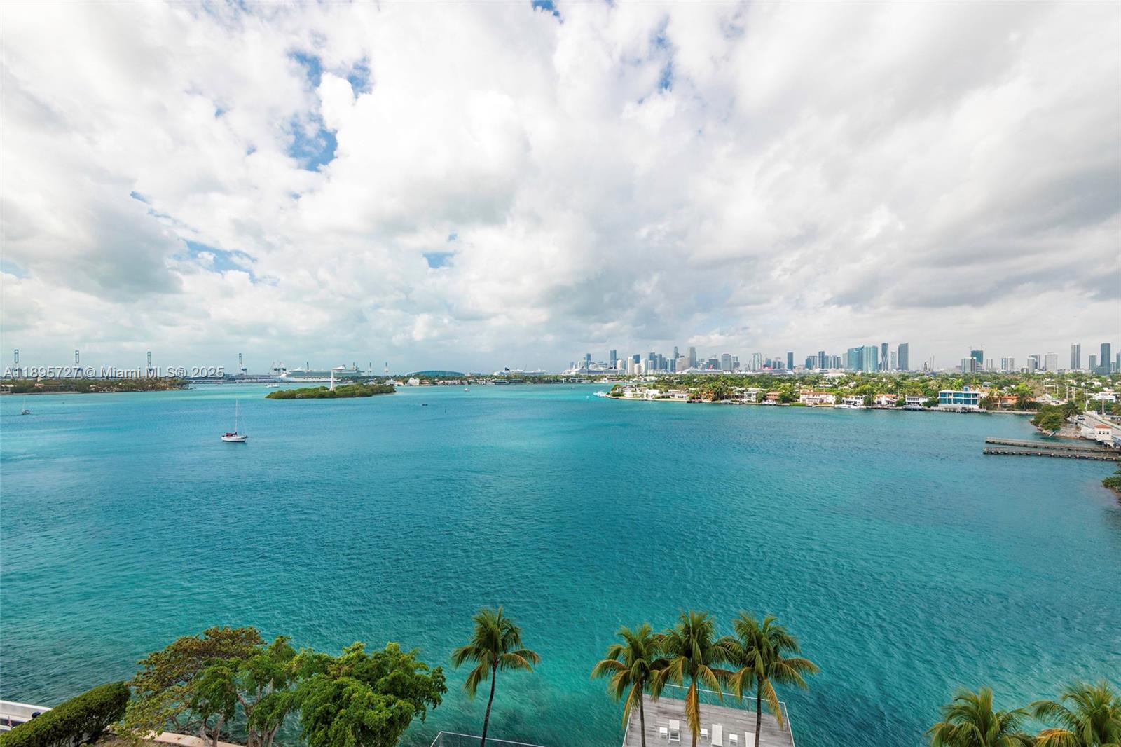 3 Island Ave #09E Miami Beach, FL 33139