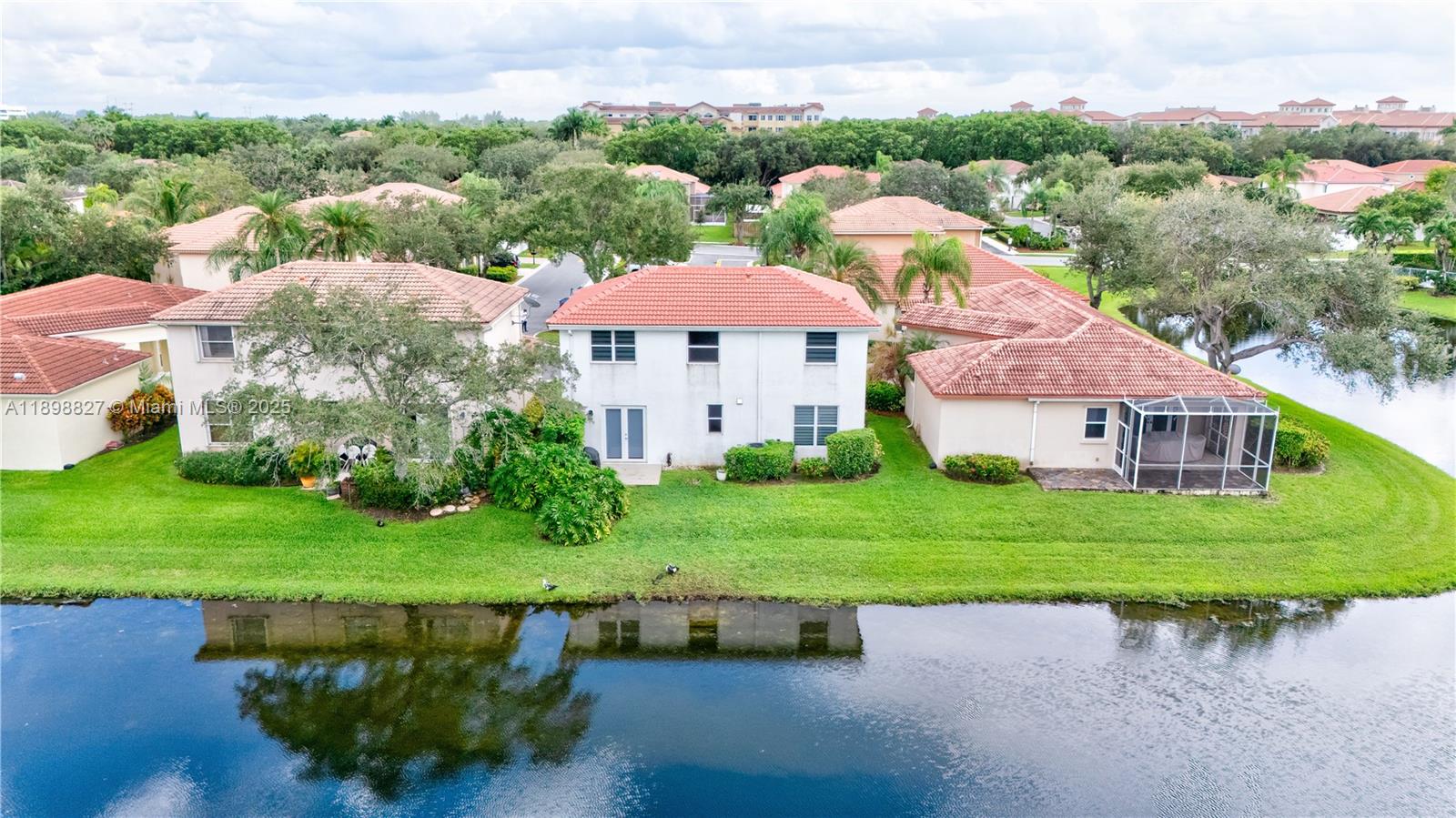 16113 Opal Crk Dr Weston, FL 33331