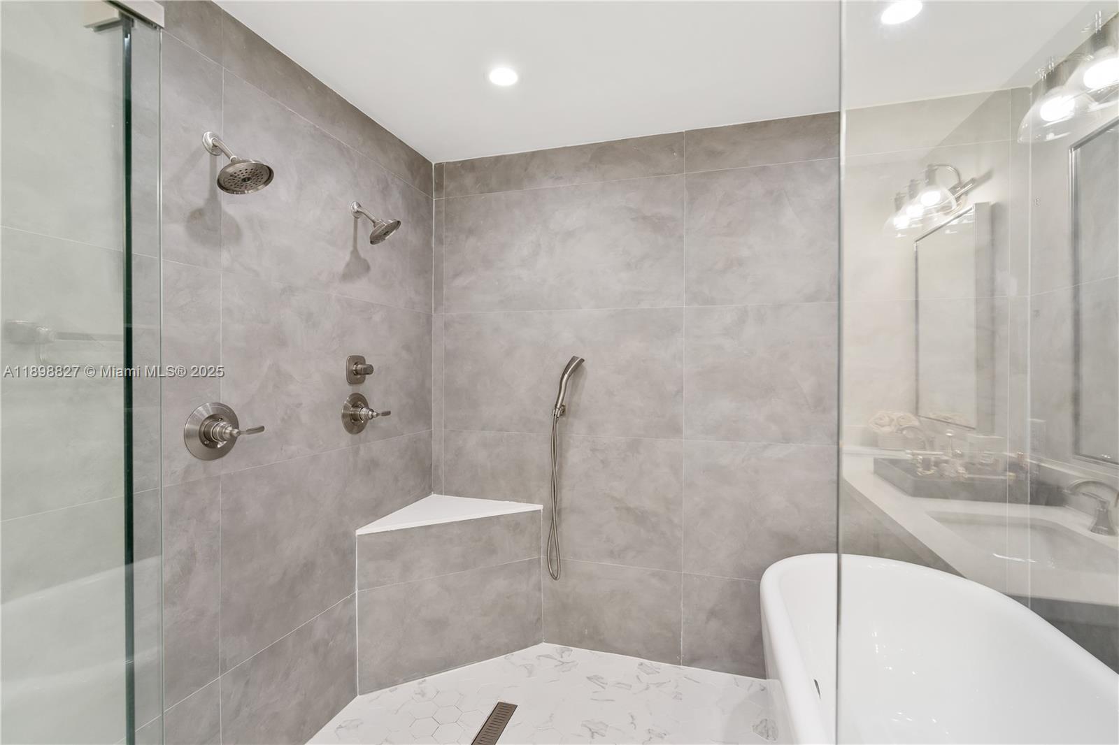 16113 Opal Crk Dr Weston, FL 33331