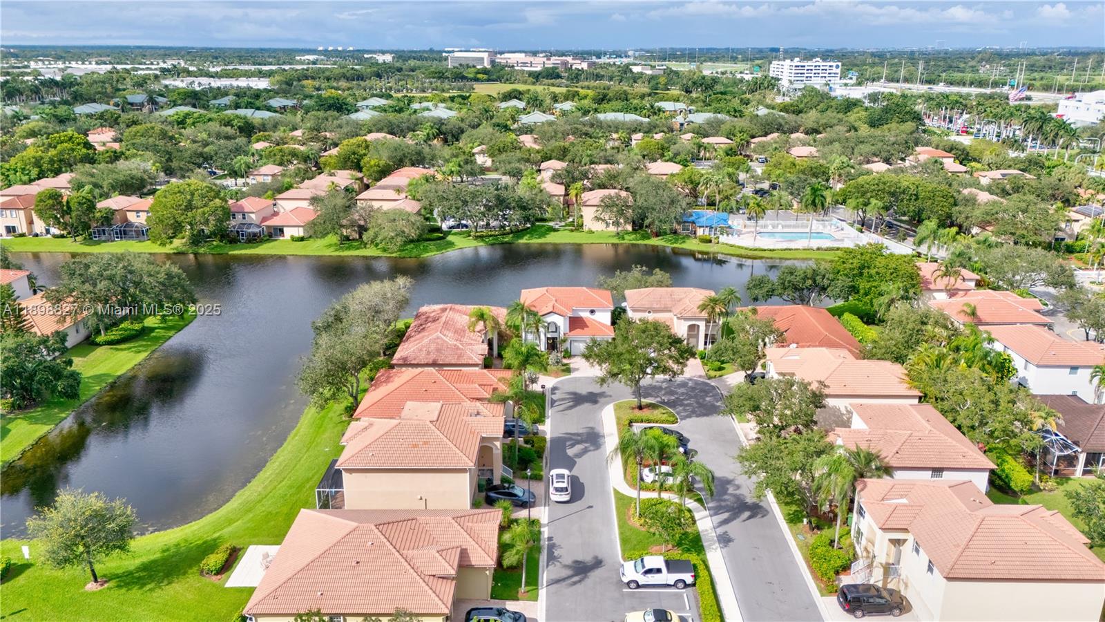 16113 Opal Crk Dr Weston, FL 33331