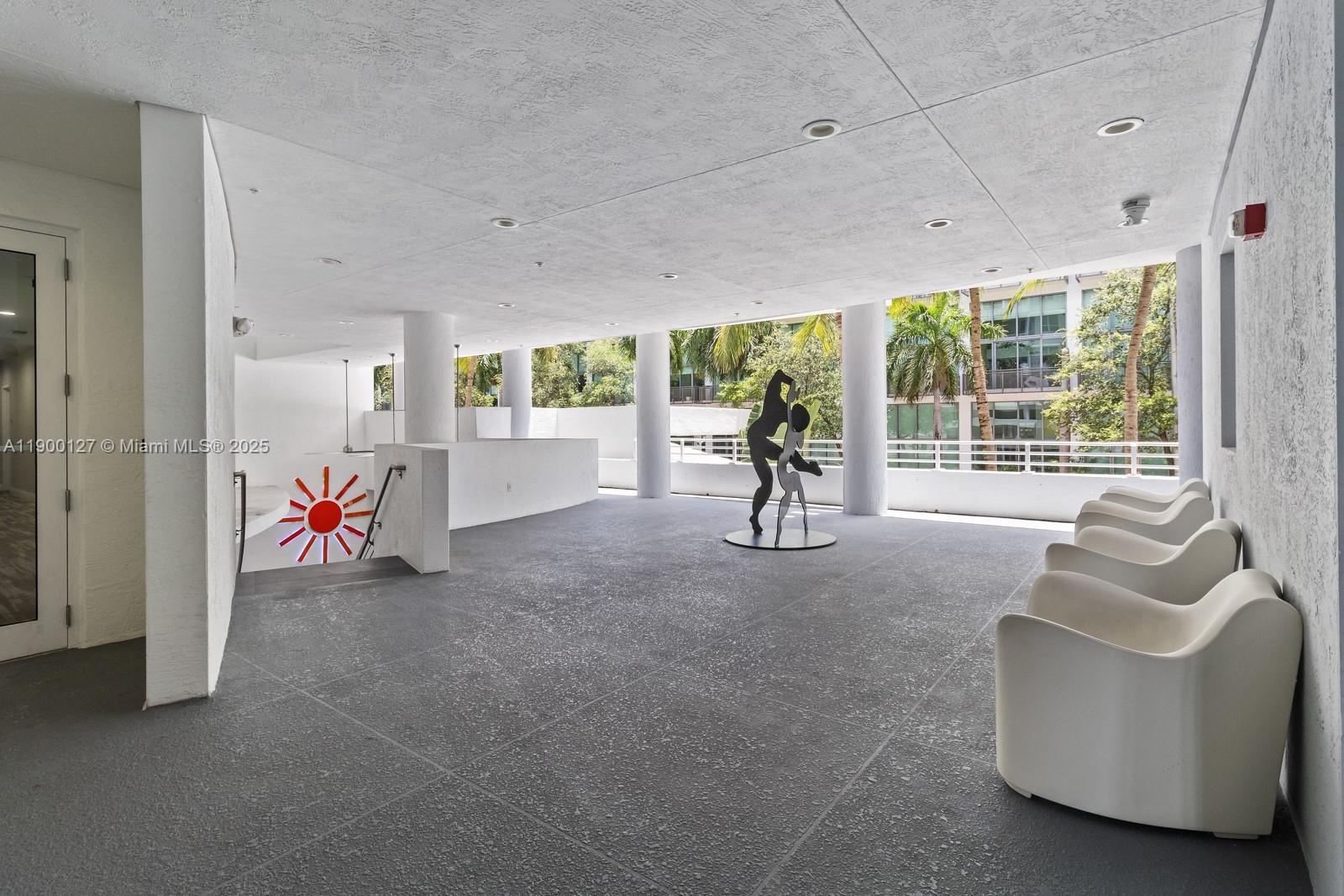 5970 Indian Crk Dr #504 Miami Beach, FL 33140