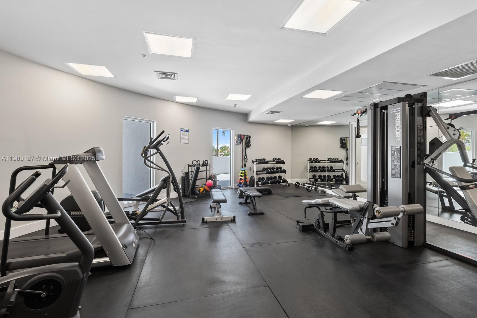 5970 Indian Crk Dr #504 Miami Beach, FL 33140