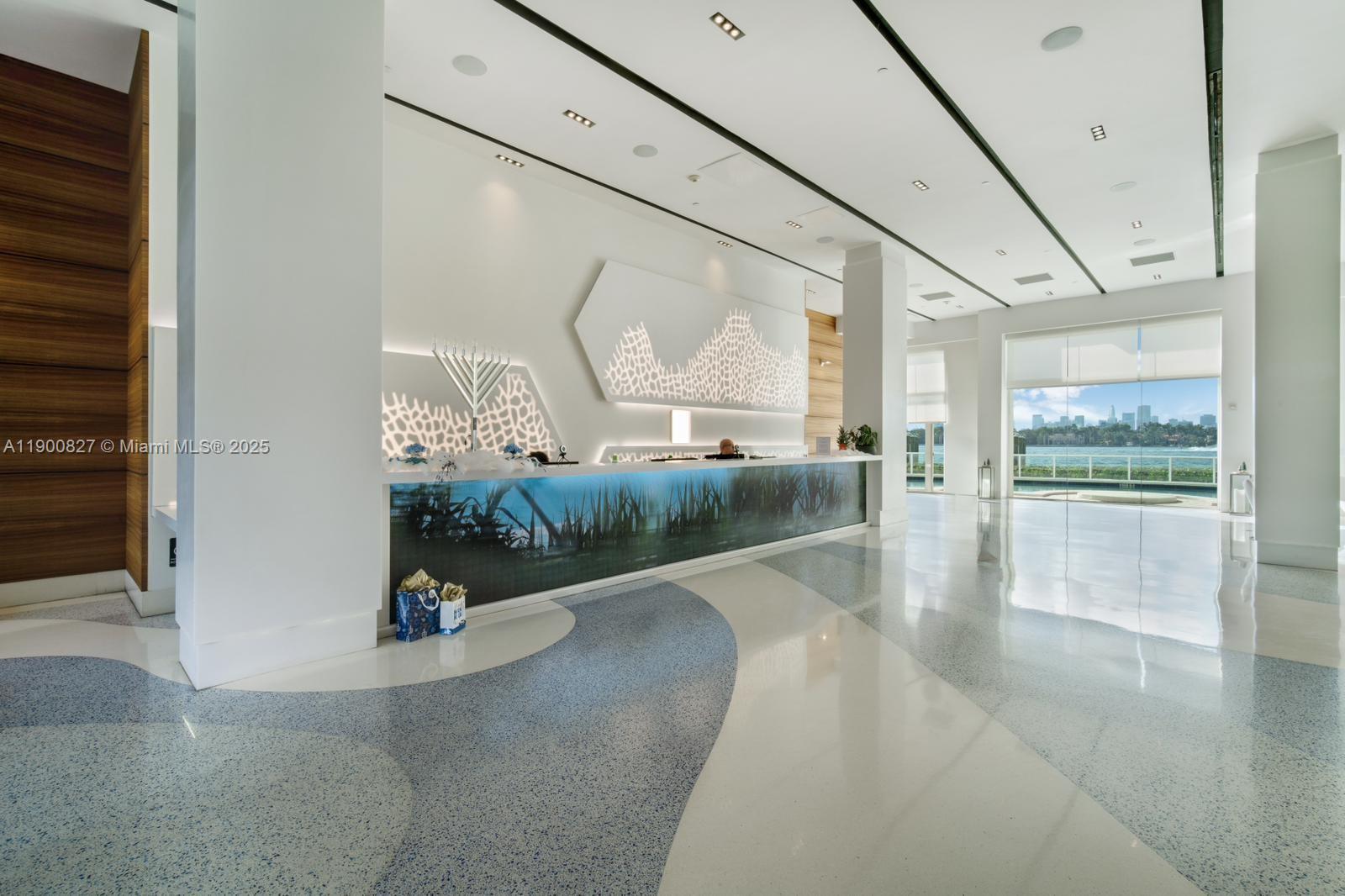 image The Floridian11