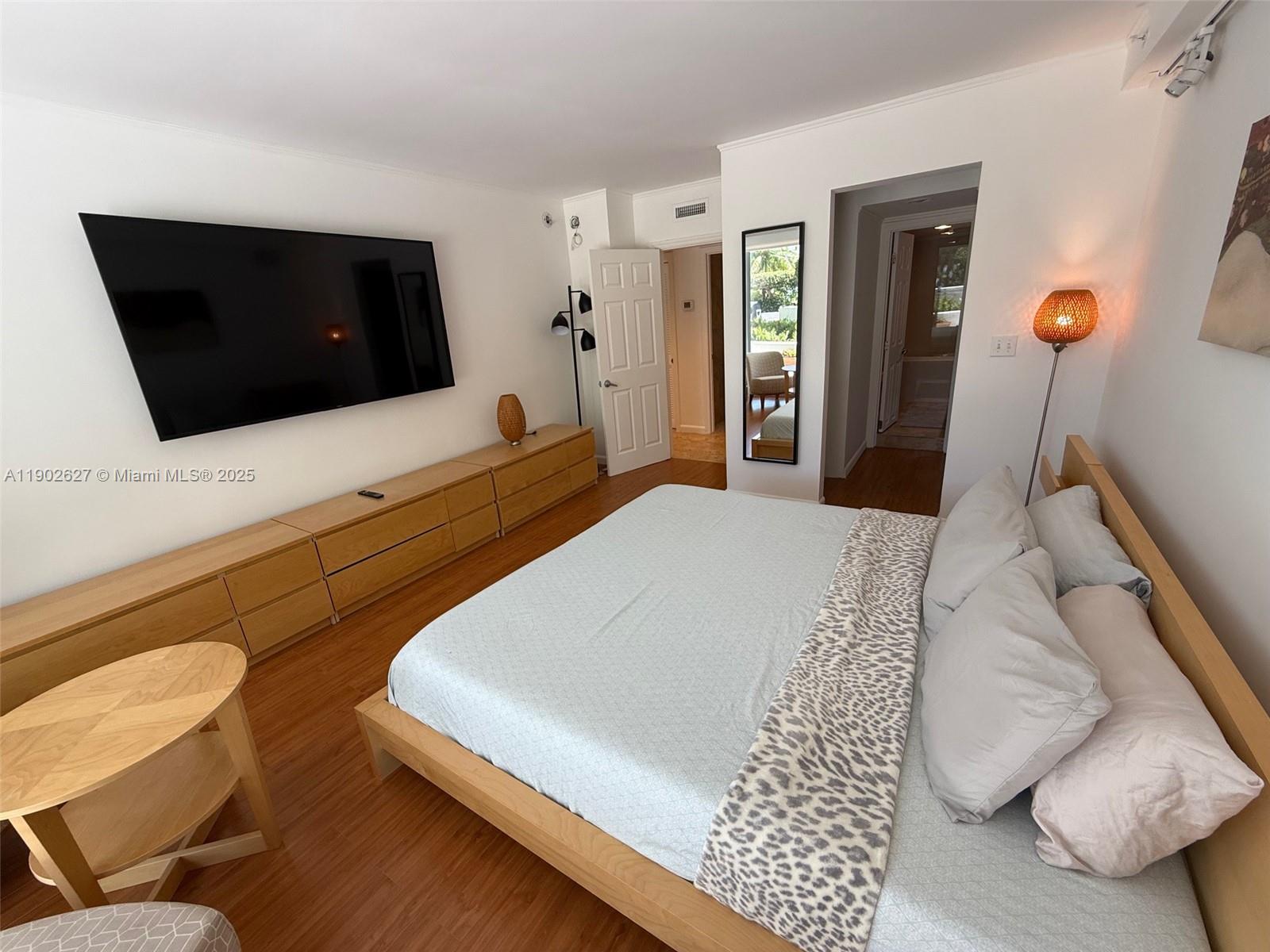 1500 Bay Rd #122s Miami Beach, FL 33139 1500 Bay Rd #122s Miami Beach, FL 33139
