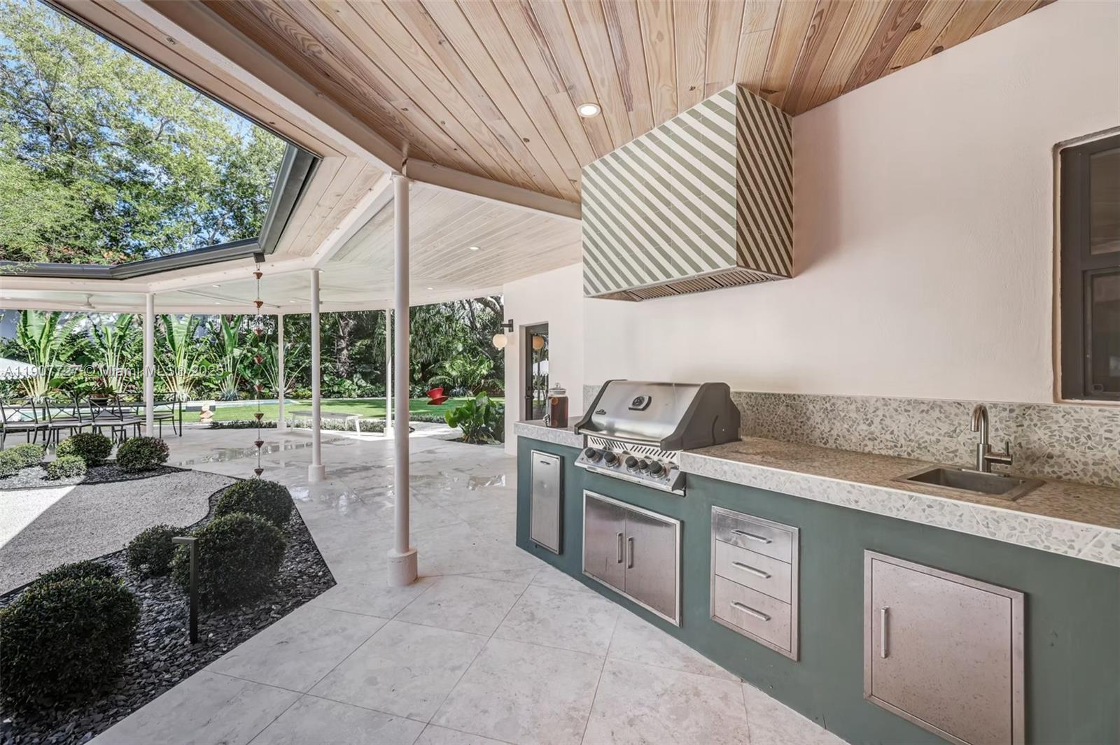 500 NE 96th St Miami Shores, FL 33138