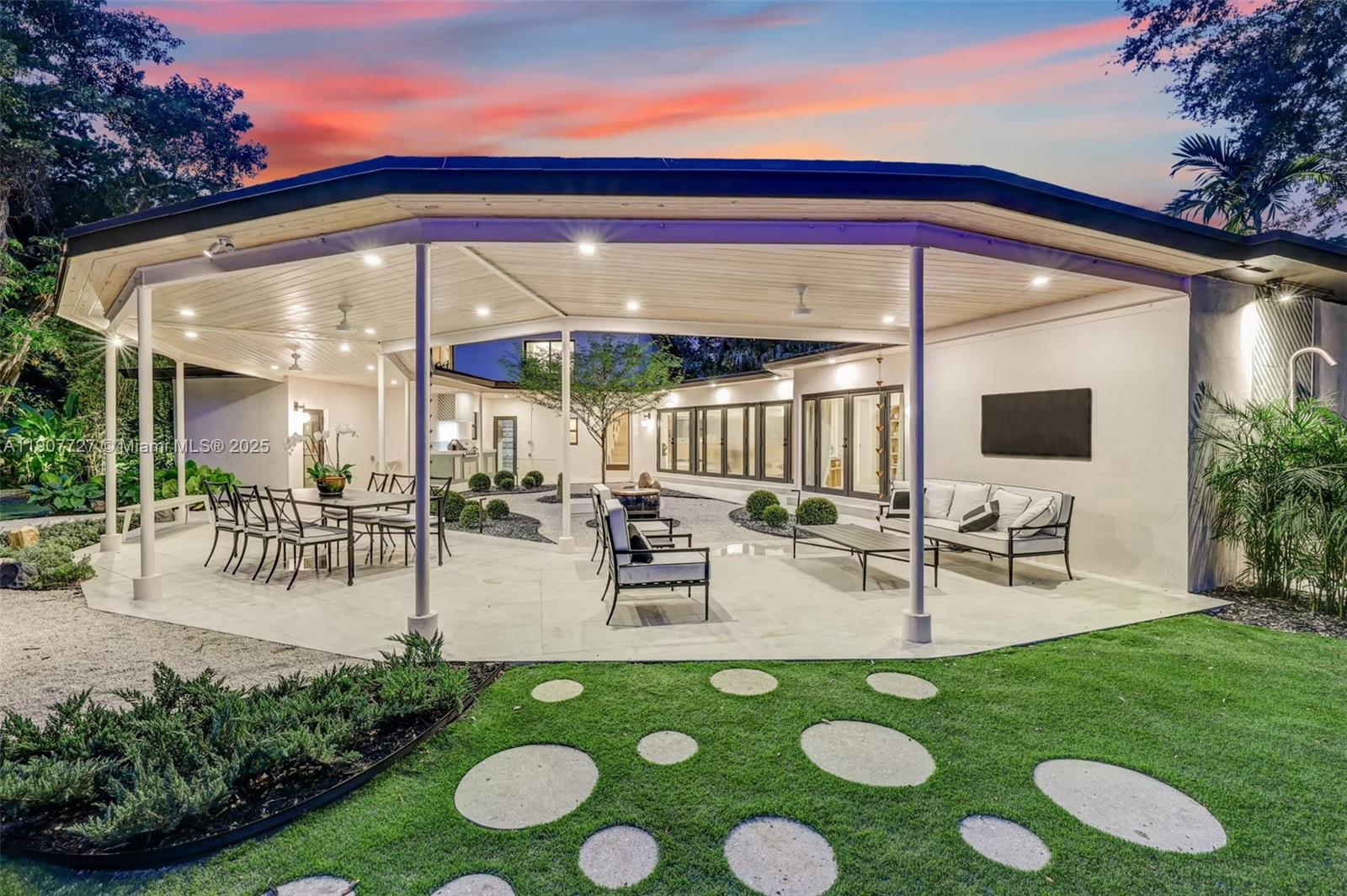 500 NE 96th St Miami Shores, FL 33138