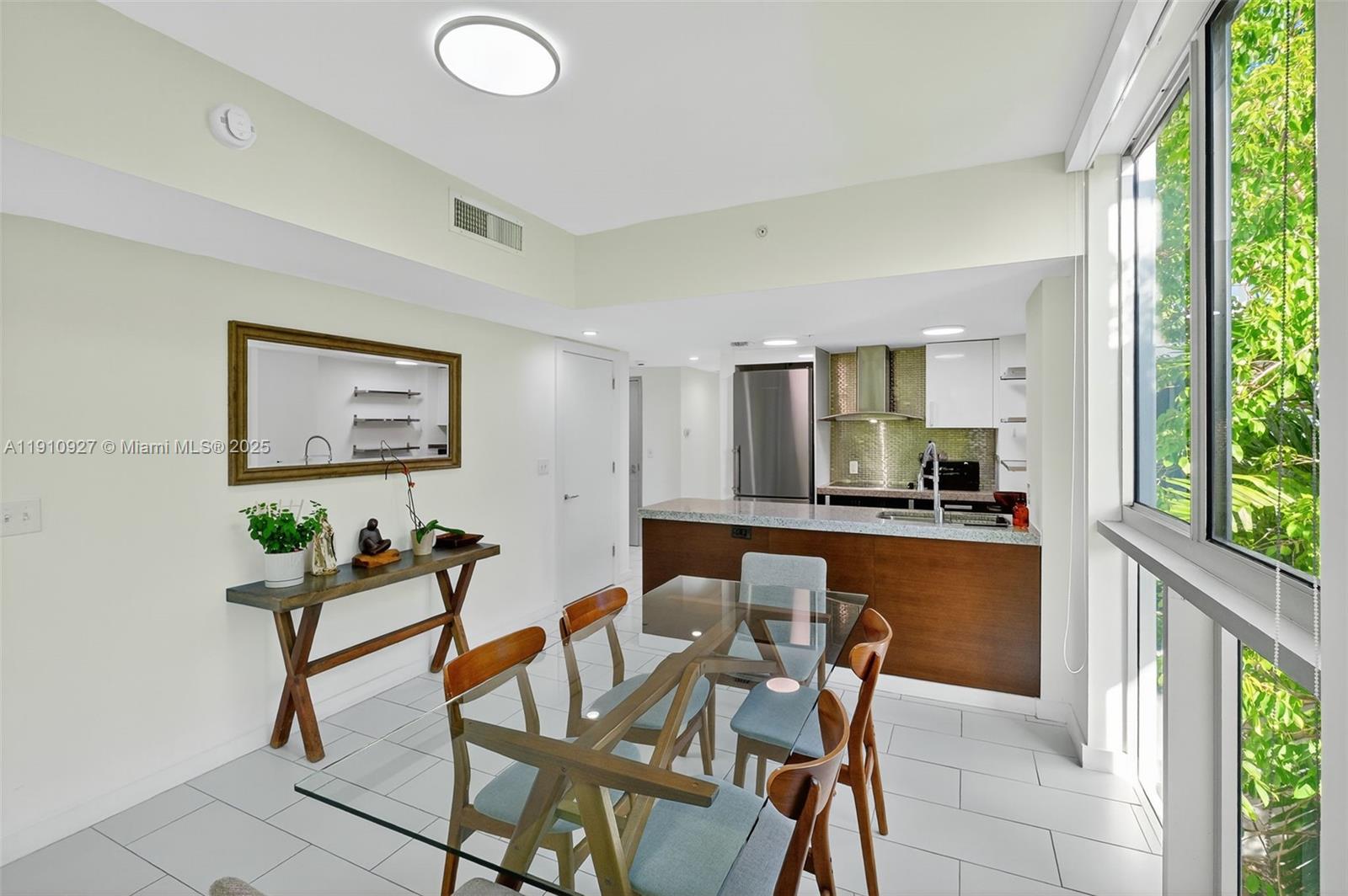 720 NE 62nd St #311 Miami, FL 33138