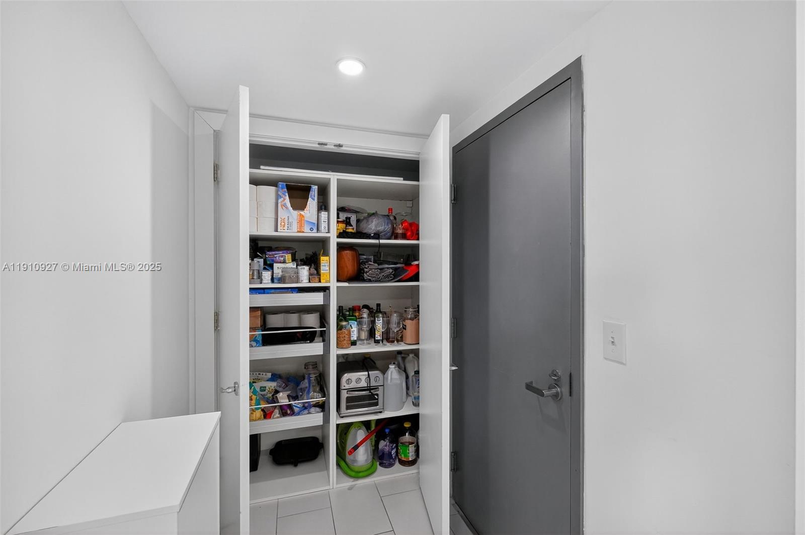 720 NE 62nd St #311 Miami, FL 33138