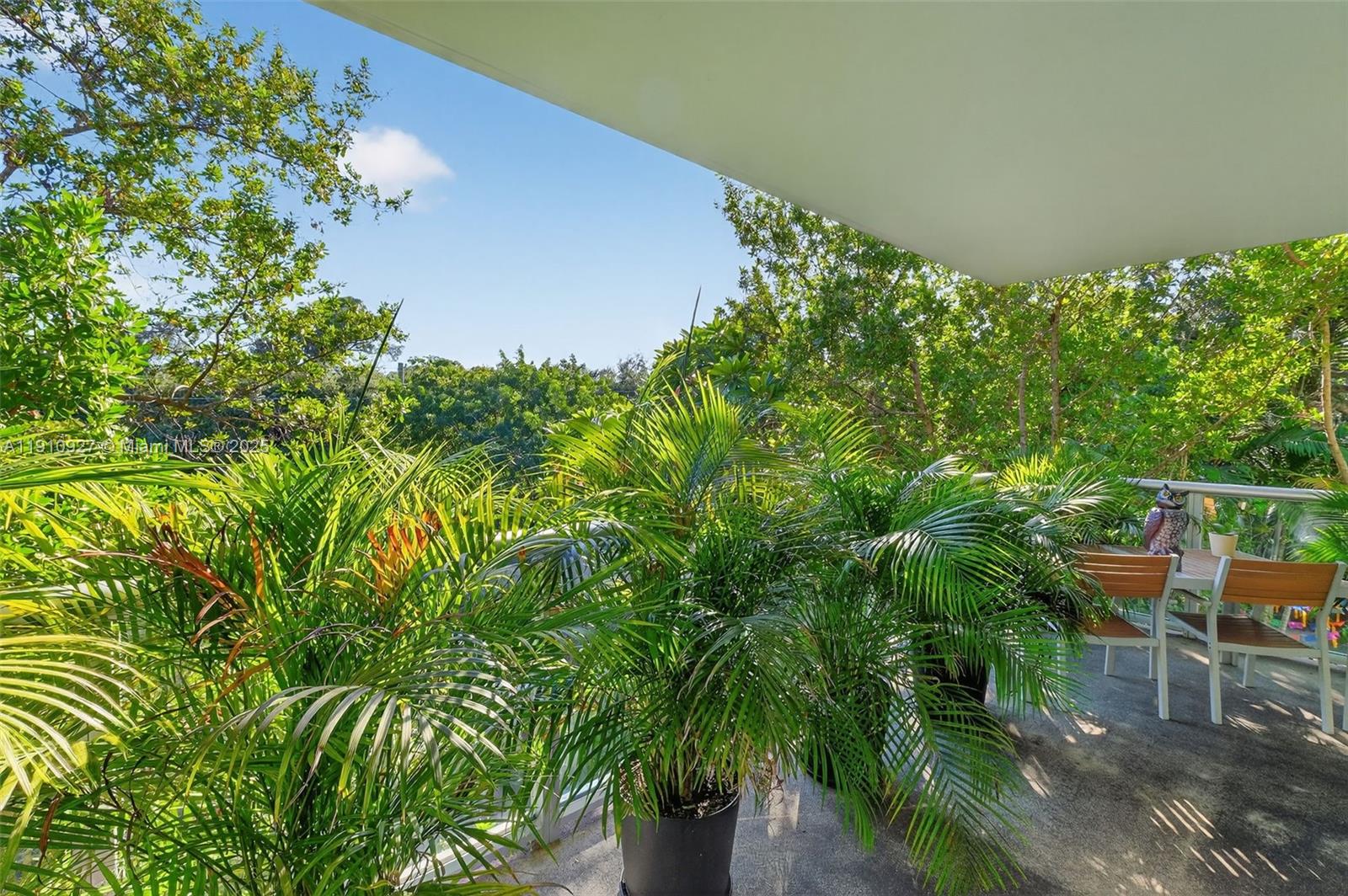 720 NE 62nd St #311 Miami, FL 33138