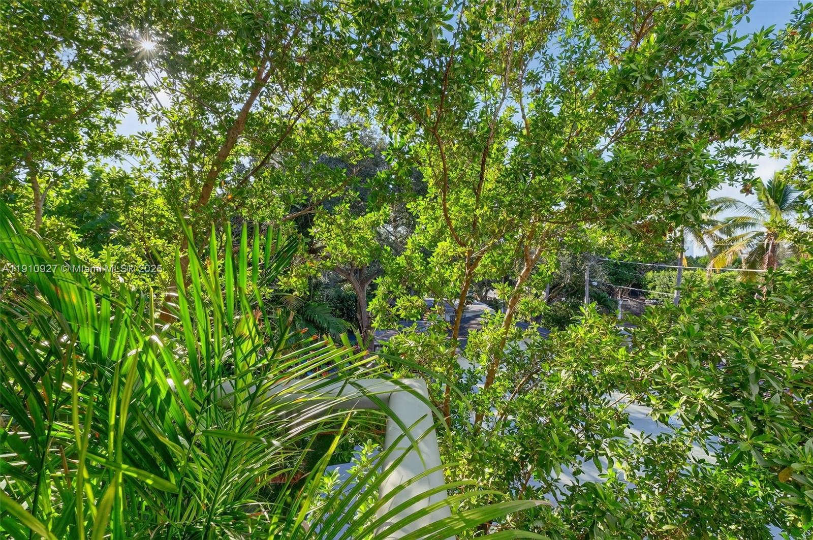 720 NE 62nd St #311 Miami, FL 33138