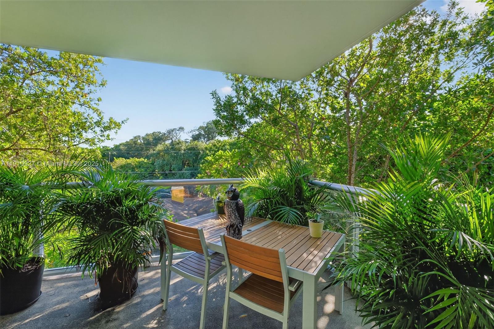 720 NE 62nd St #311 Miami, FL 33138