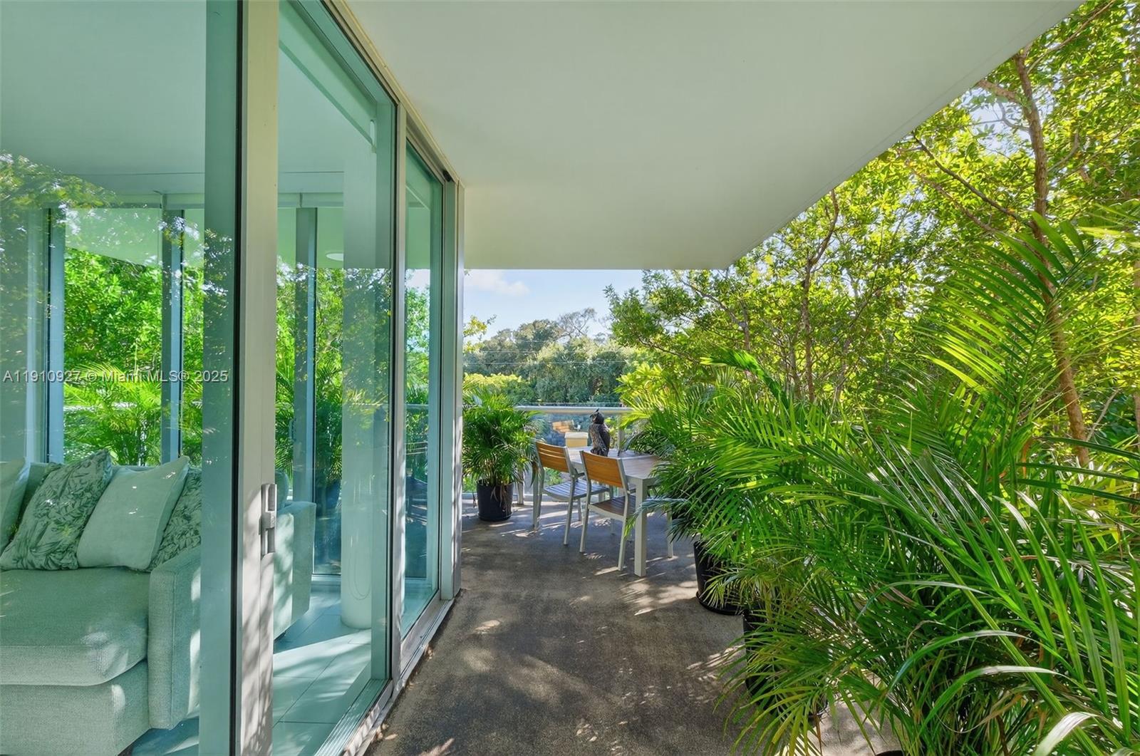 720 NE 62nd St #311 Miami, FL 33138