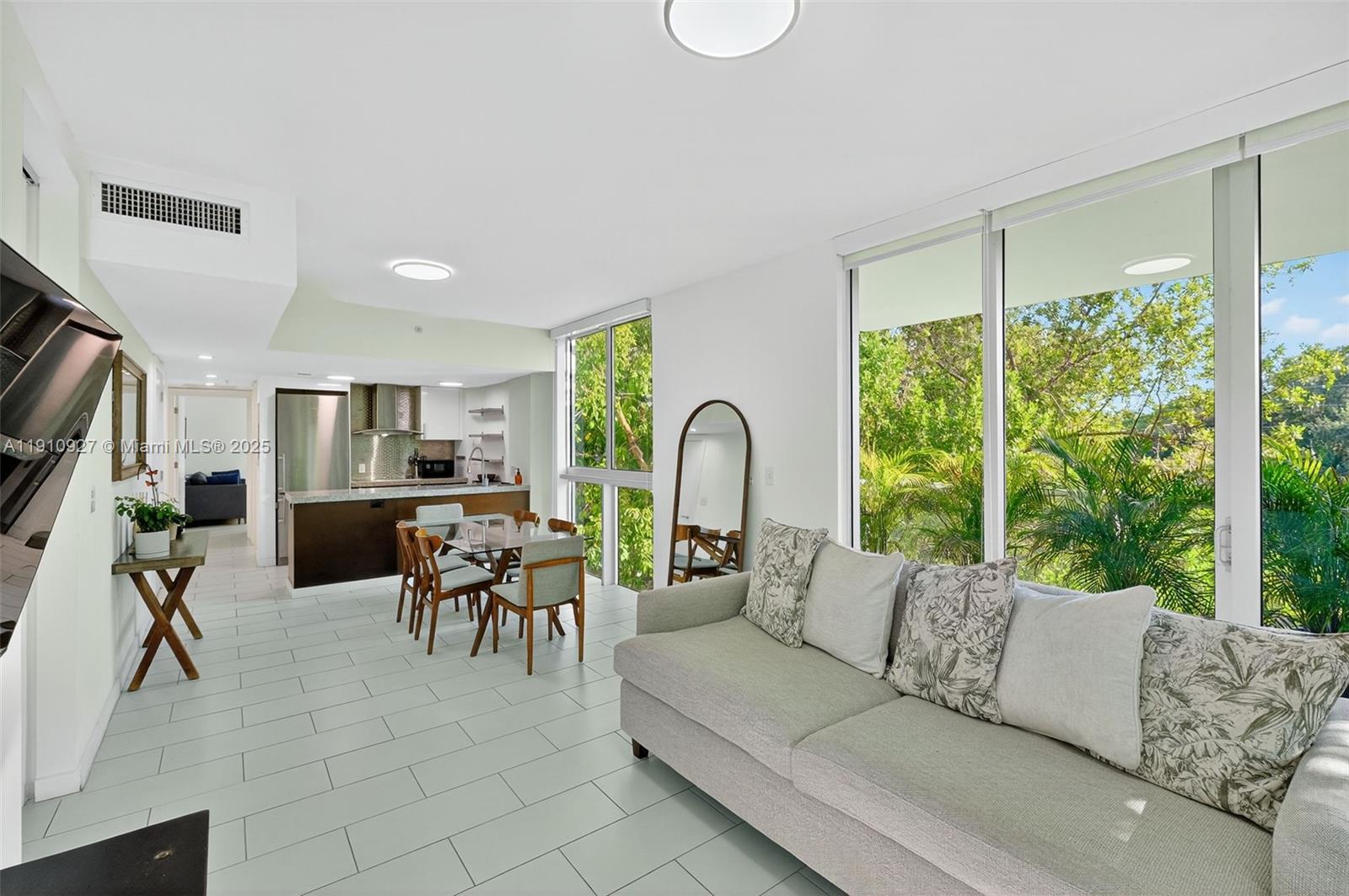 720 NE 62nd St #311 Miami, FL 33138