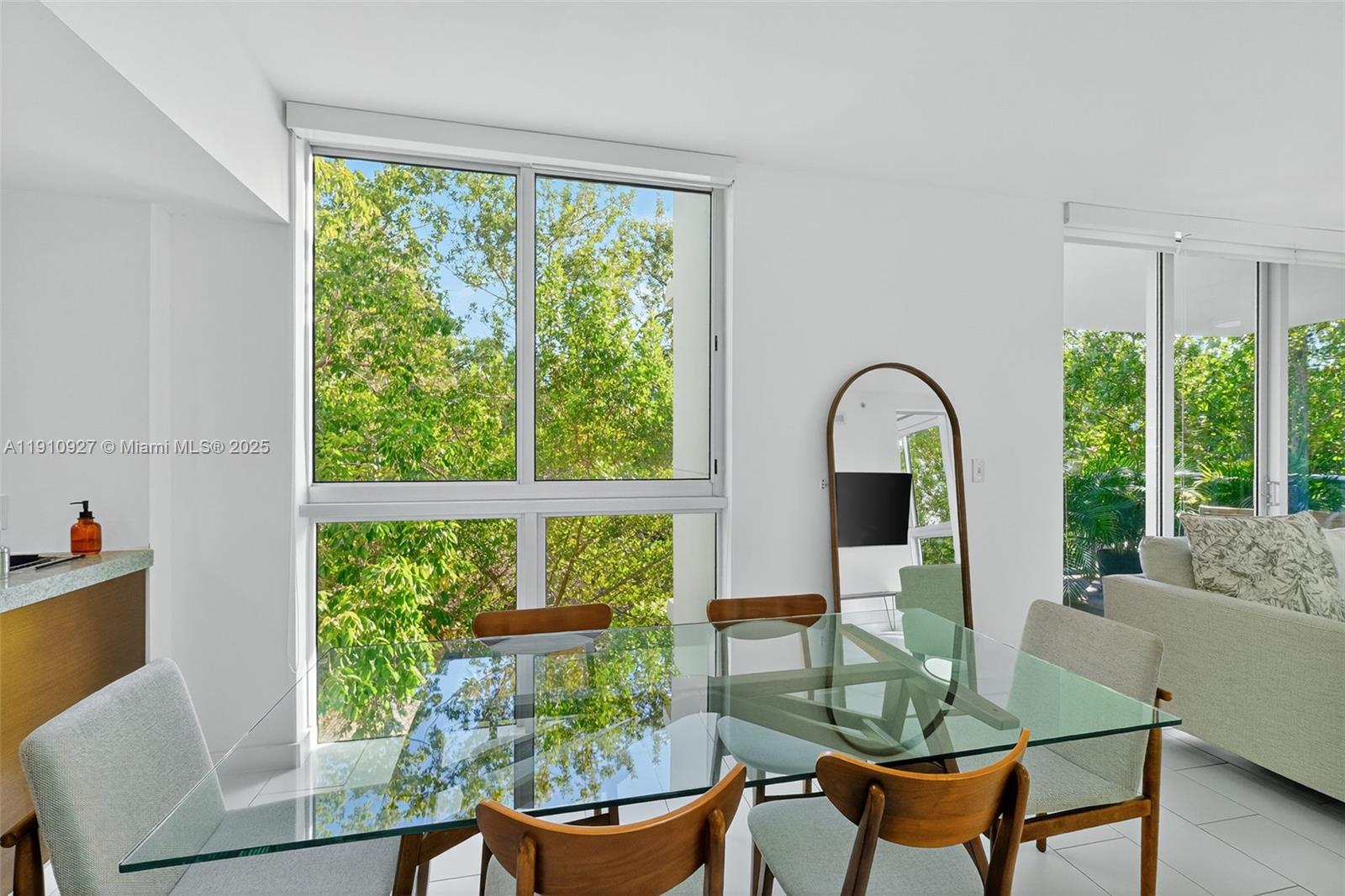 720 NE 62nd St #311 Miami, FL 33138