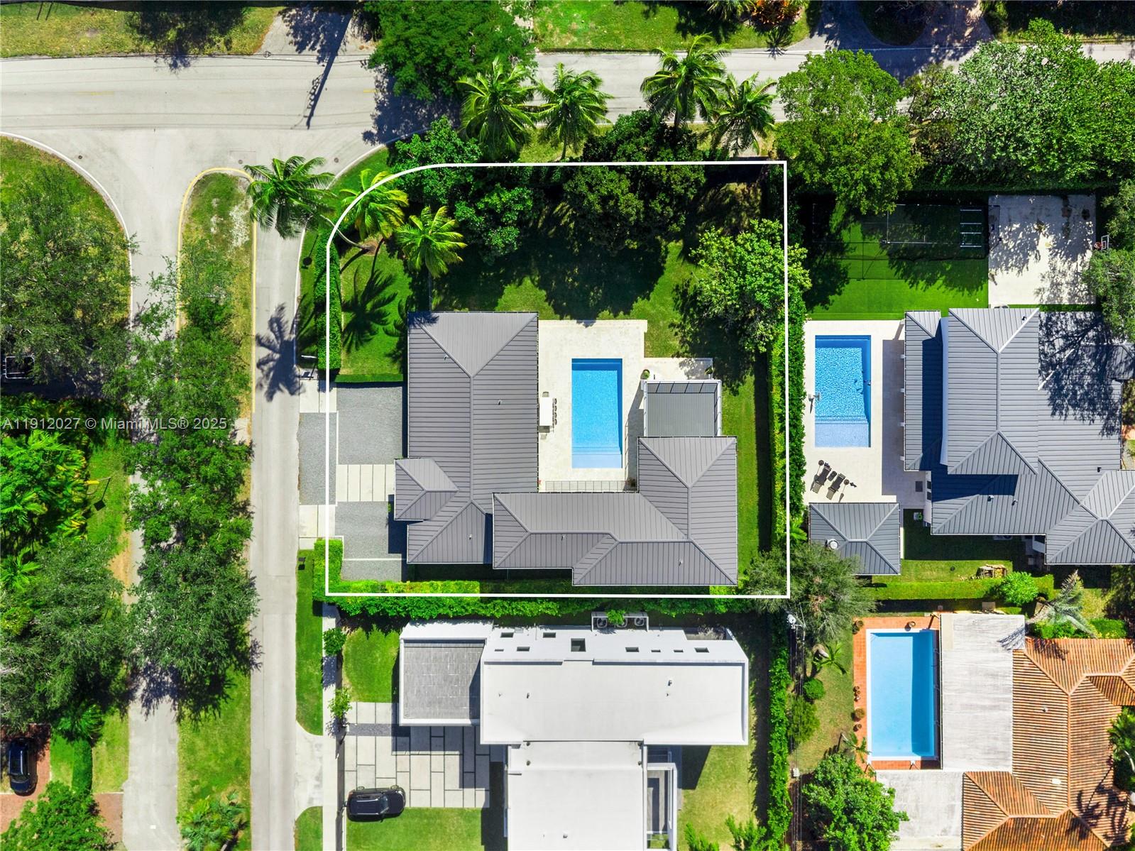 7950 SW 54th Ave Miami, FL 33143