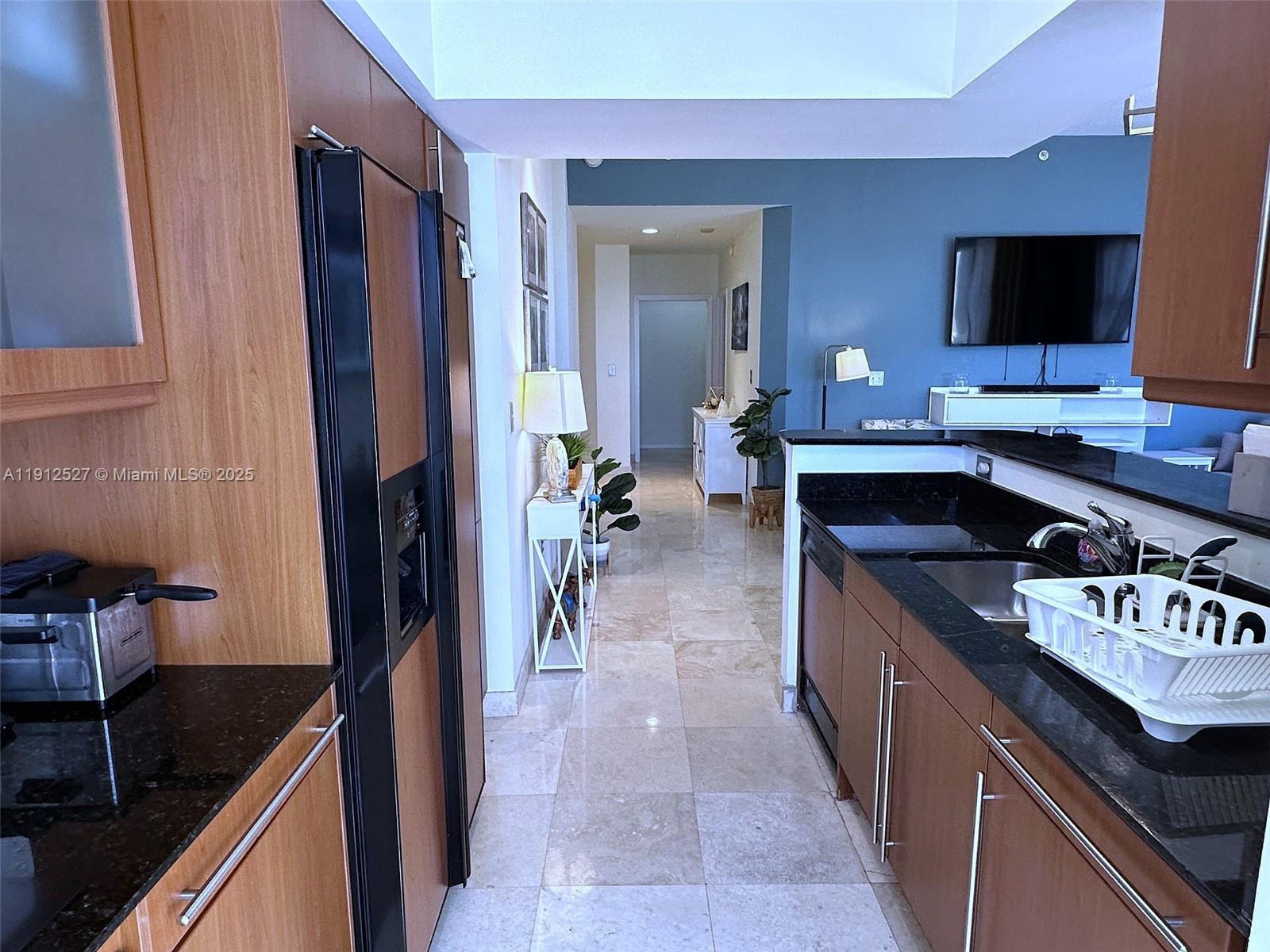 image 2080 Ocean Drive13